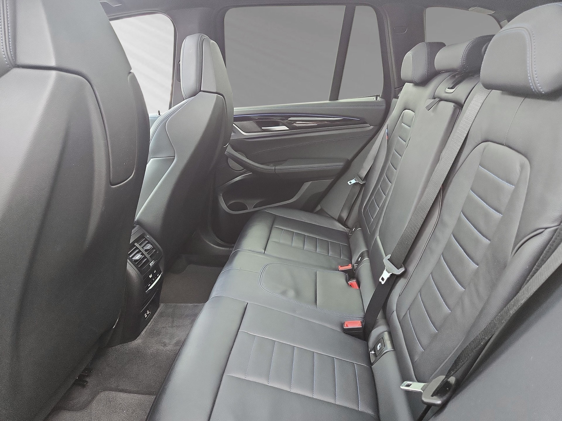 BMW X3 xDrive 48V M40d Steptronic-image-6
