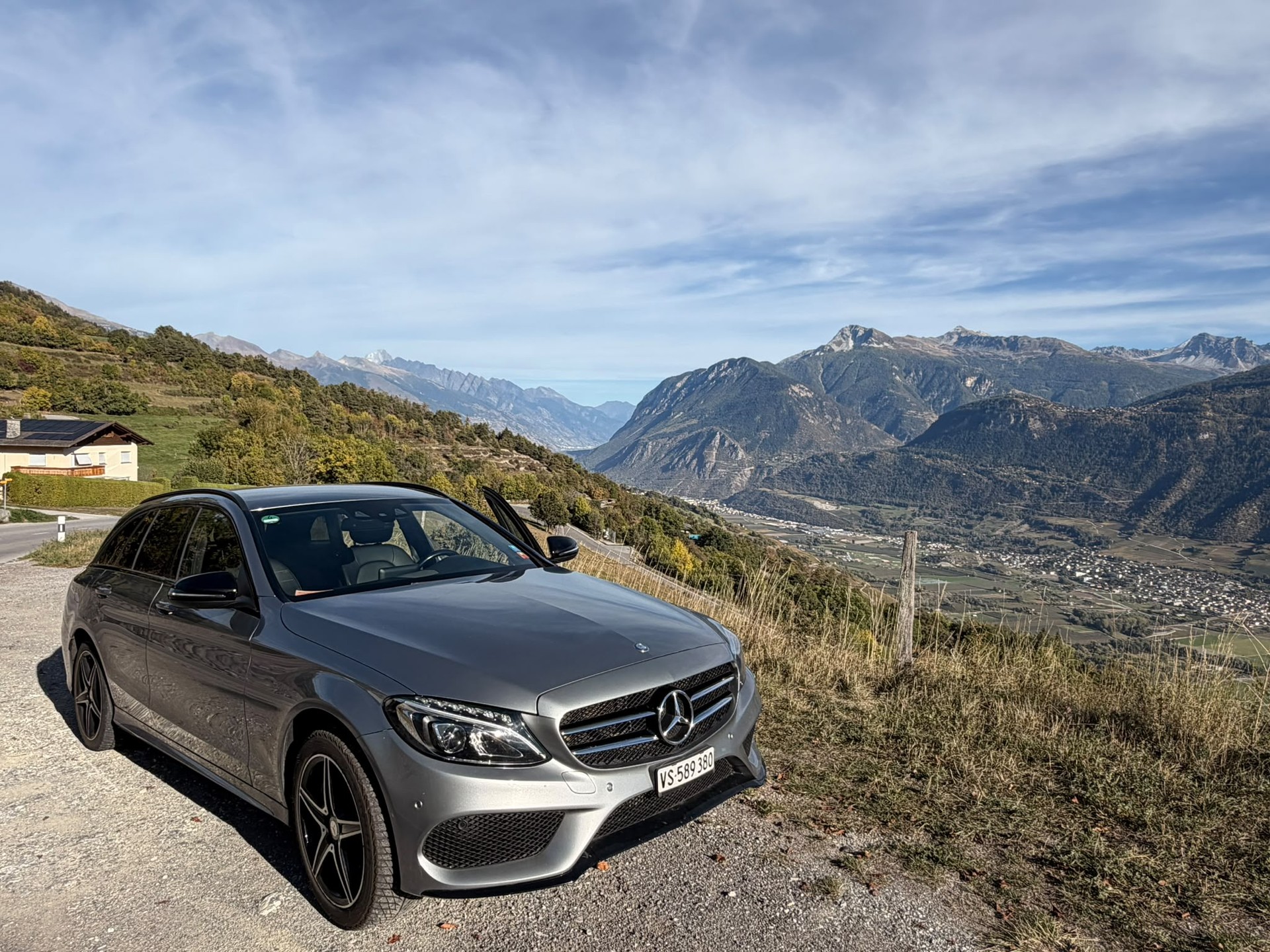 MERCEDES-BENZ C 400 AMG Line 4matic-image-1