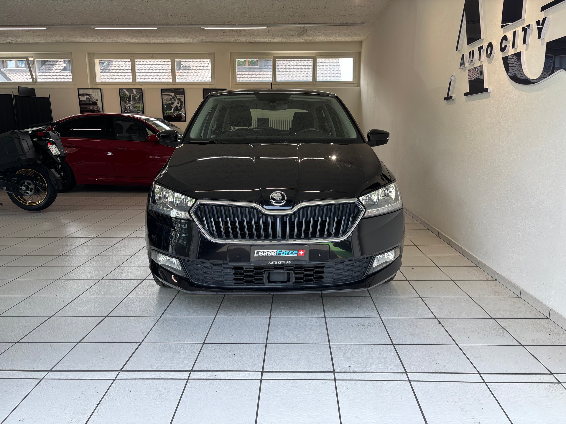 SKODA Fabia 1.0 TSI Ambition DSG-image-4