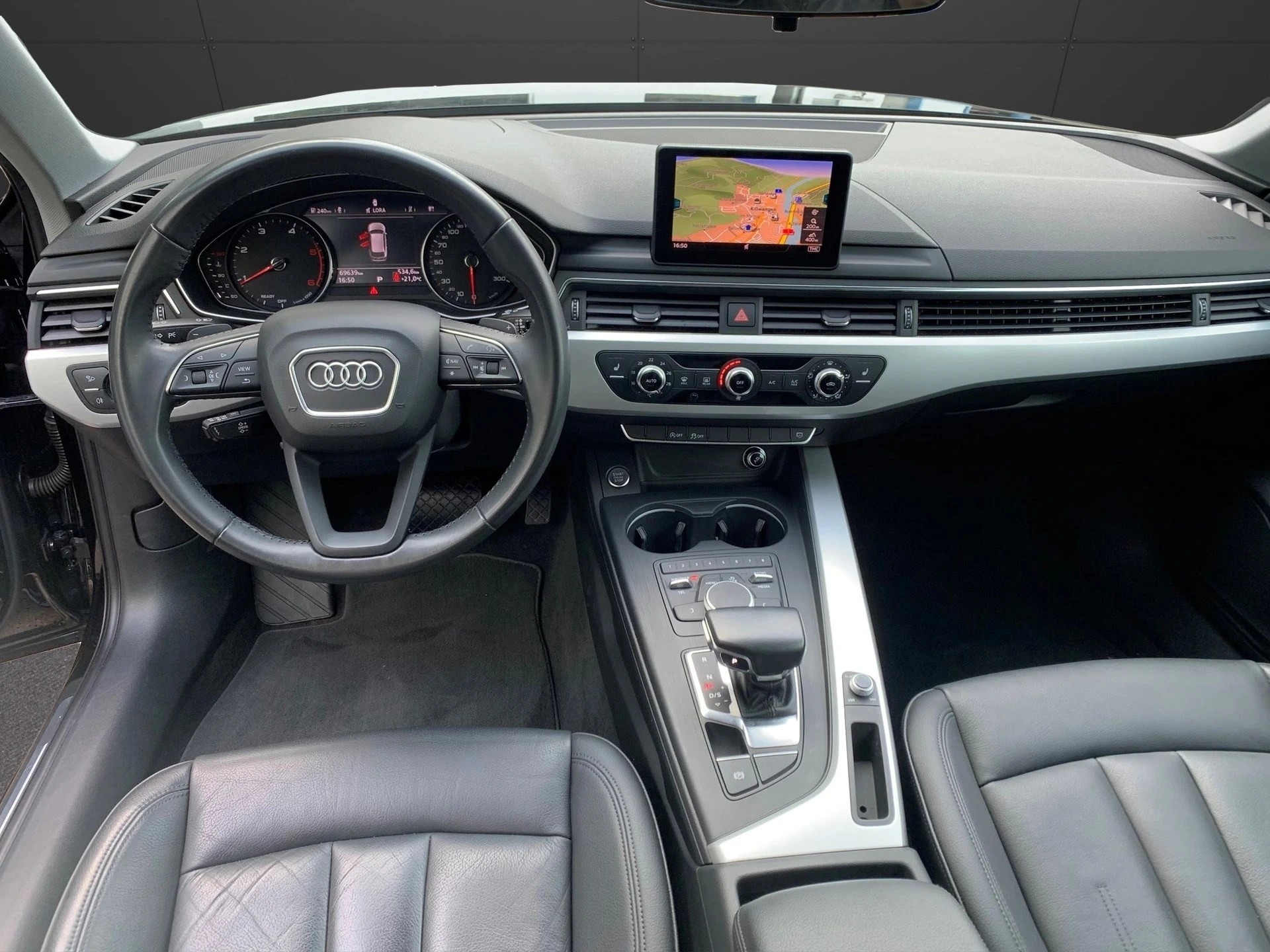 AUDI A4 Avant 2.0 TDI S-tronic-image-9