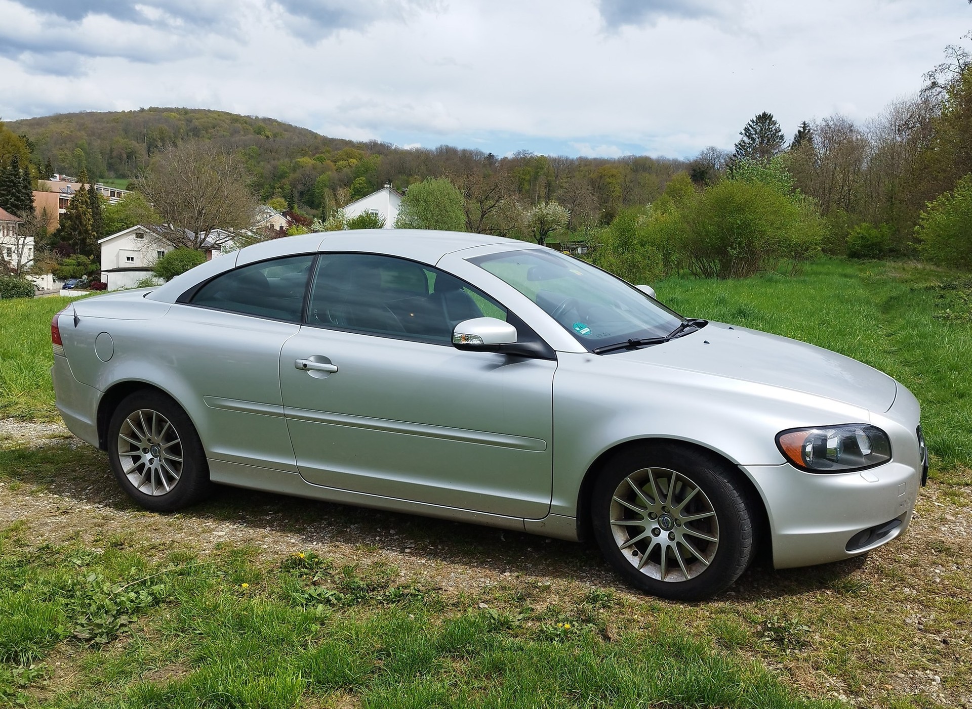 VOLVO C70 T5 Summum-image-2