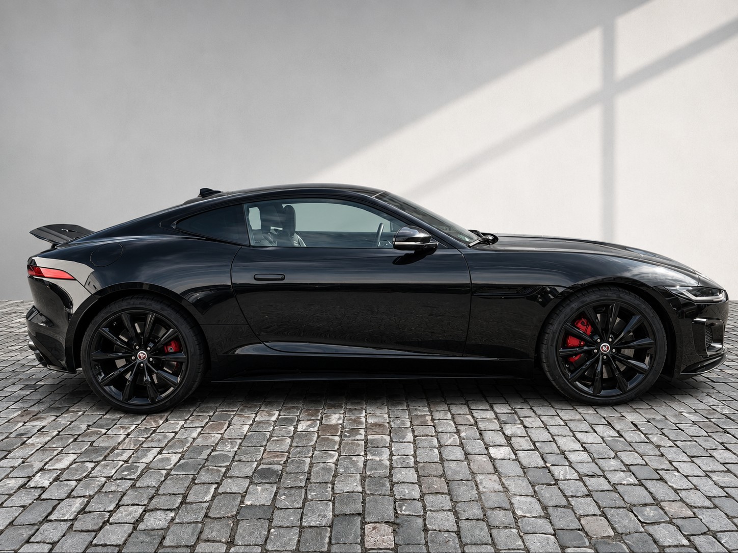 JAGUAR F-Type Last Edition Coupé 5.0 V8 R-image-5