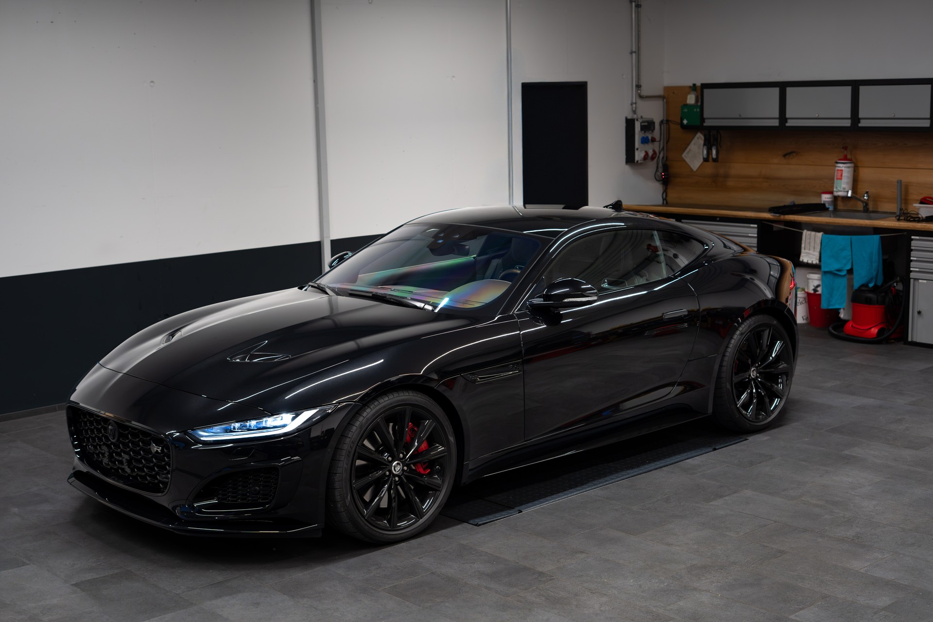 JAGUAR F-Type Last Edition Coupé 5.0 V8 R