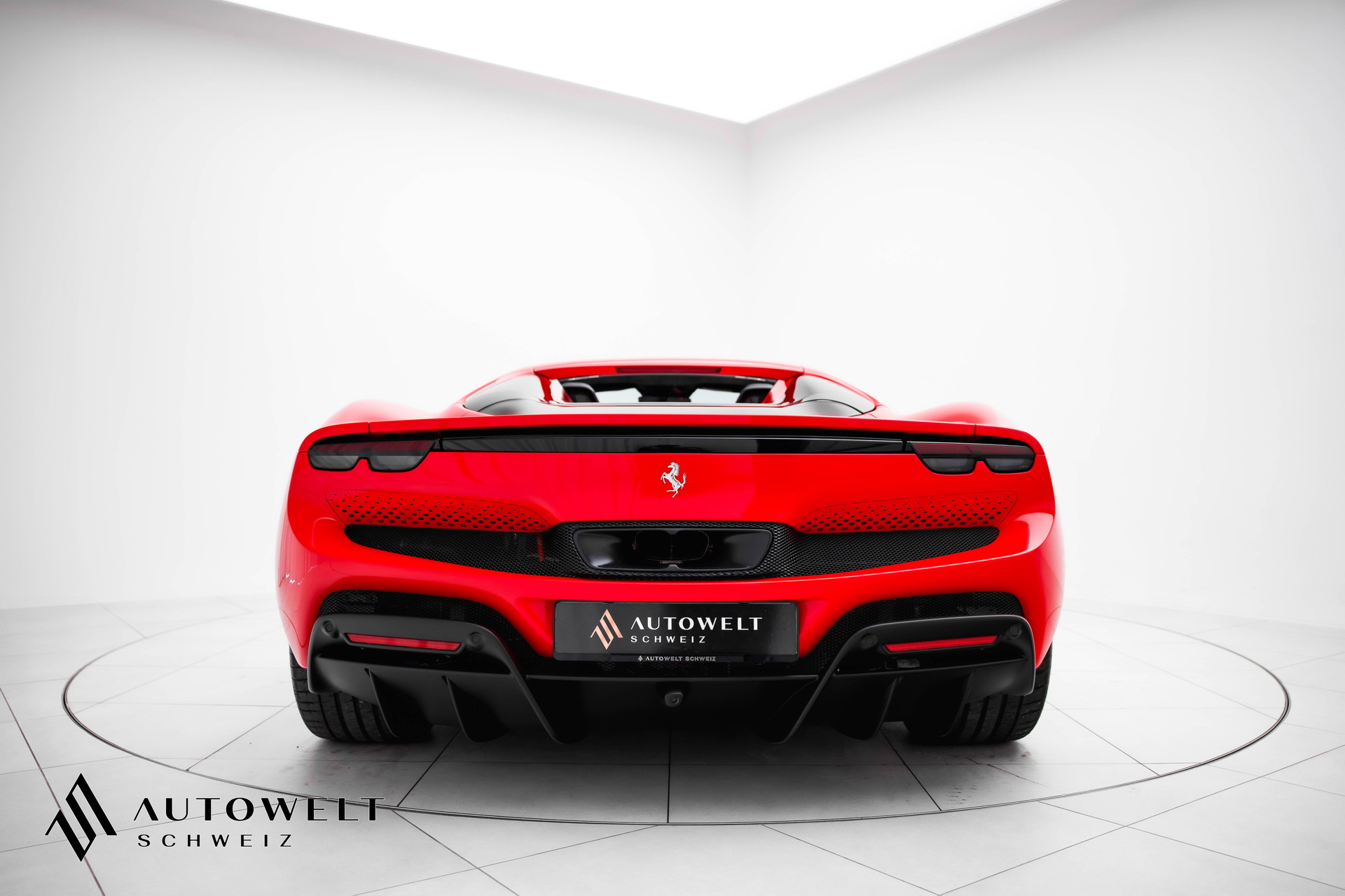 FERRARI 296 GTS-image-4