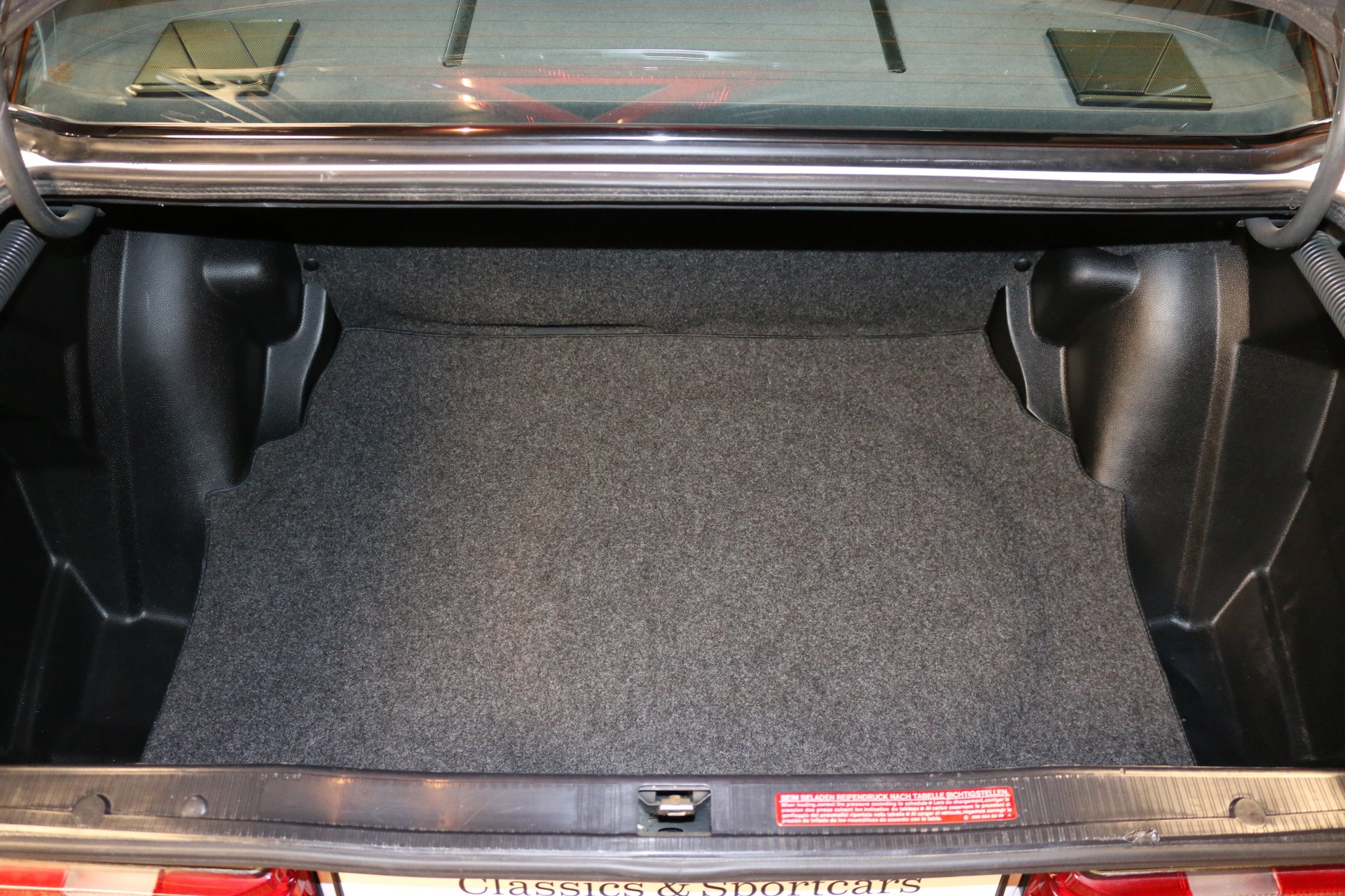 MERCEDES-BENZ 190 E 2.3-image-11