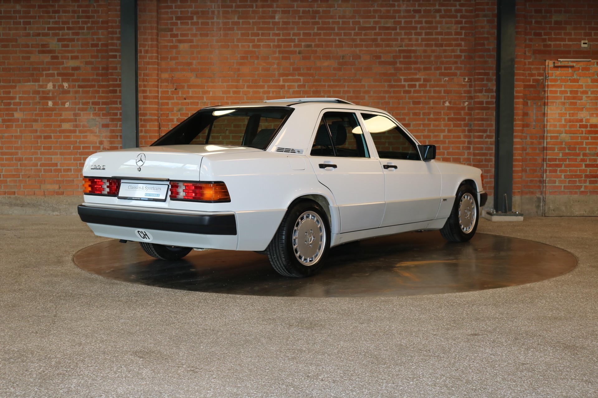 MERCEDES-BENZ 190 E 2.3-image-3