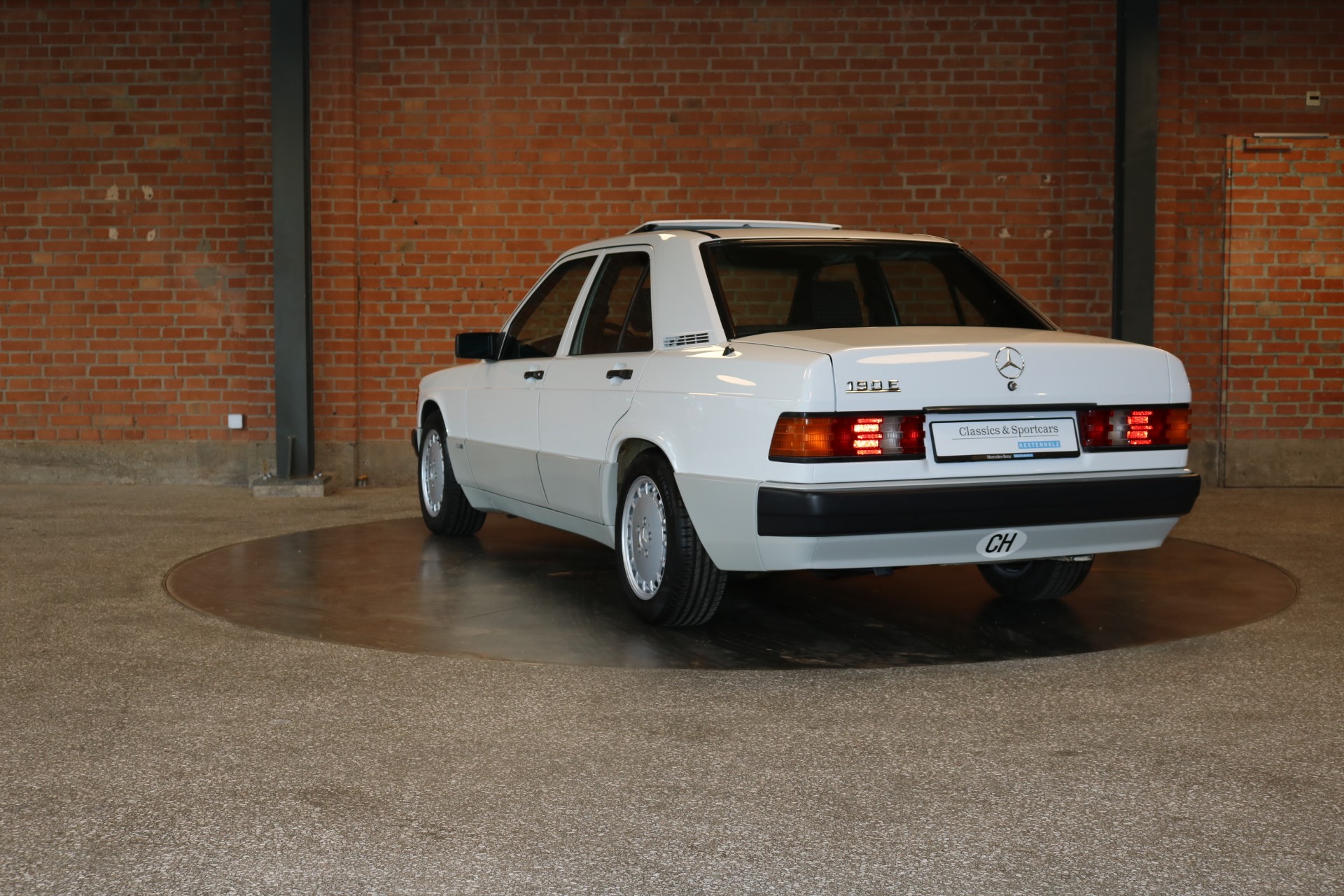 MERCEDES-BENZ 190 E 2.3-image-2