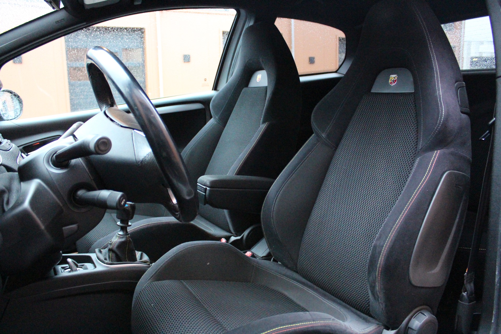 FIAT Punto Abarth-image-13