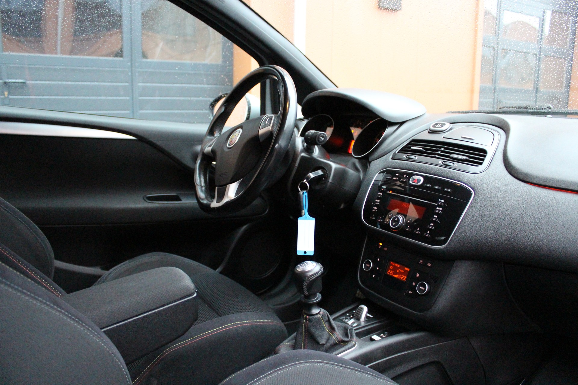 FIAT Punto Abarth-image-17