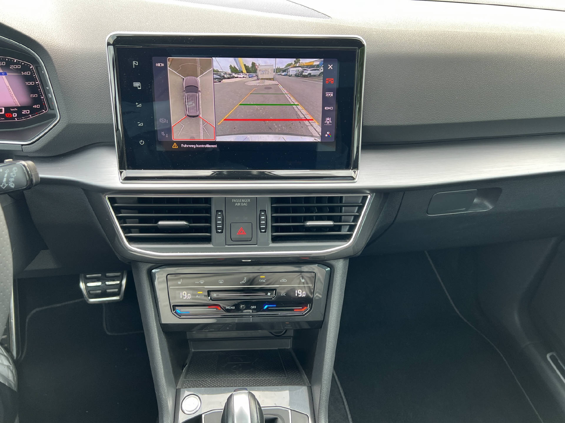 SEAT Tarraco 2.0 TSI Hola FR 4Drive DSG-image-12