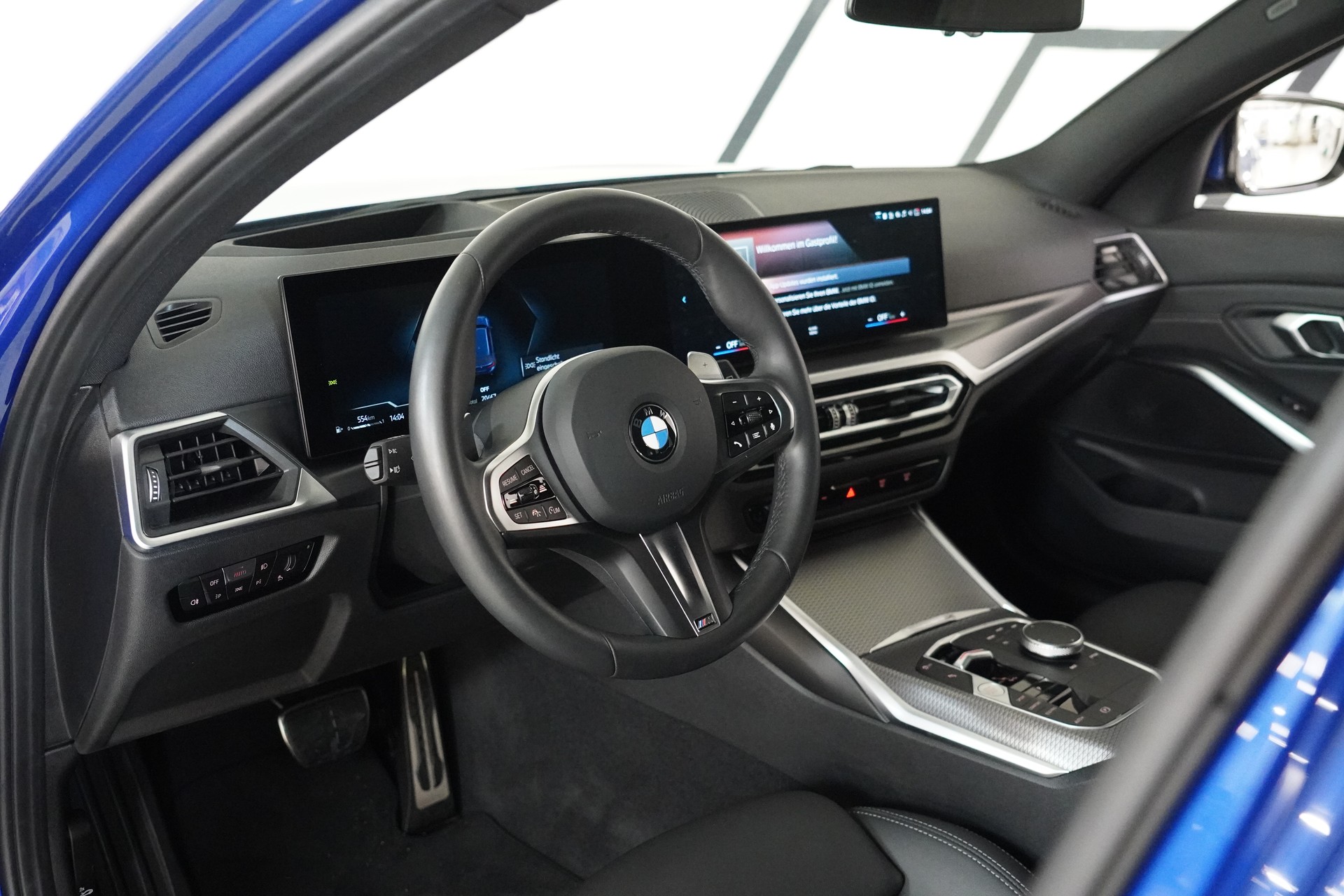 BMW 320d xDrive 48V Touring Steptronic M Sport-image-22