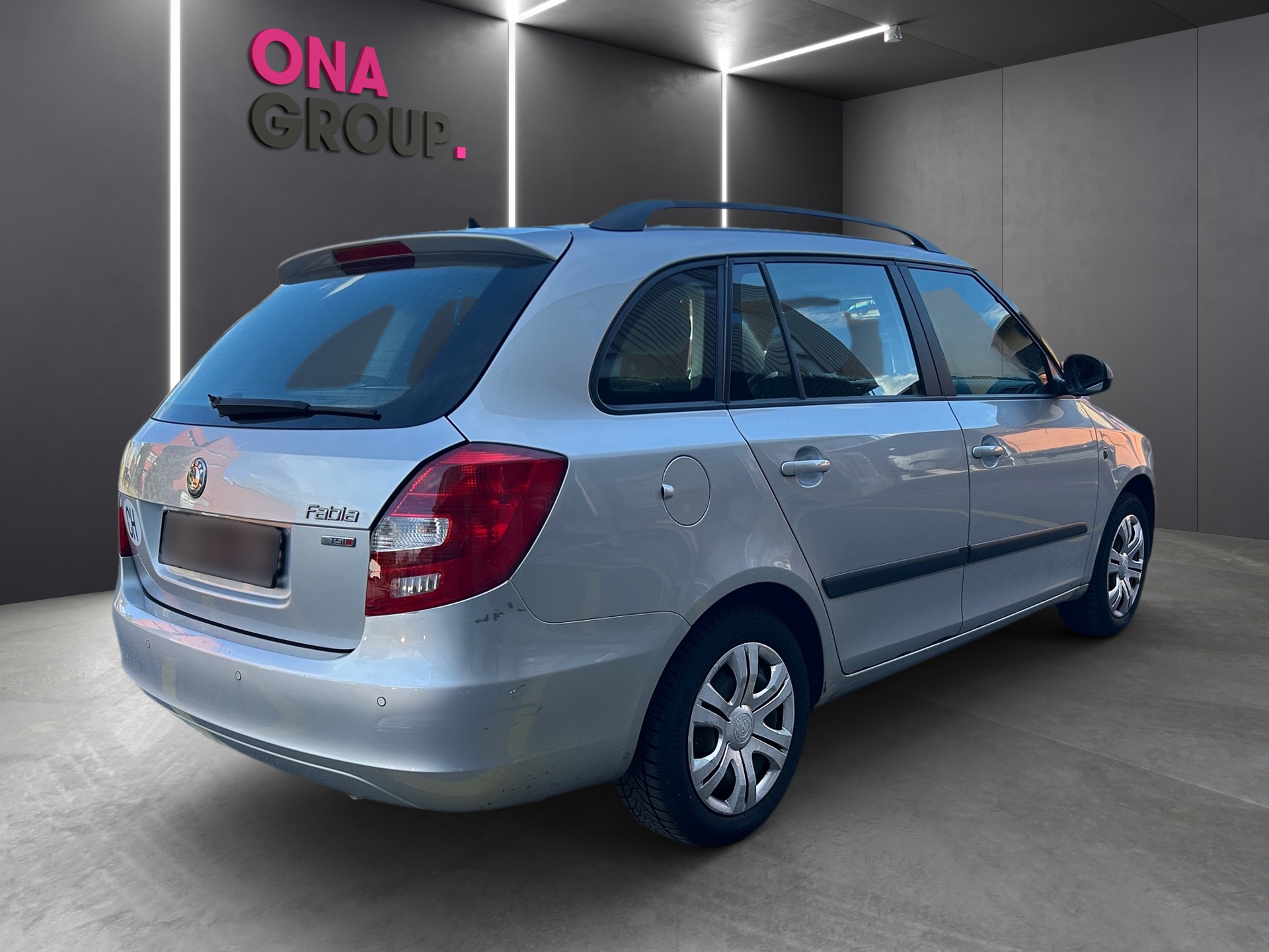 SKODA Fabia 1.2 TSI Ambition Plus-image-2