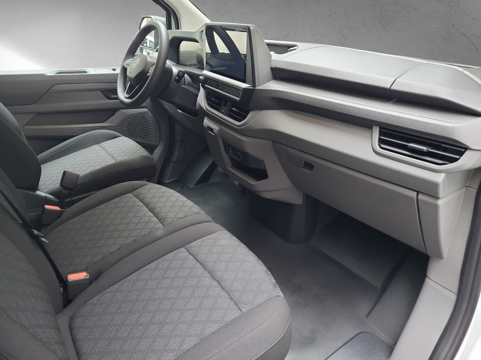 VW Transporter Kastenwagen BEV 136PS Elektro-image-9