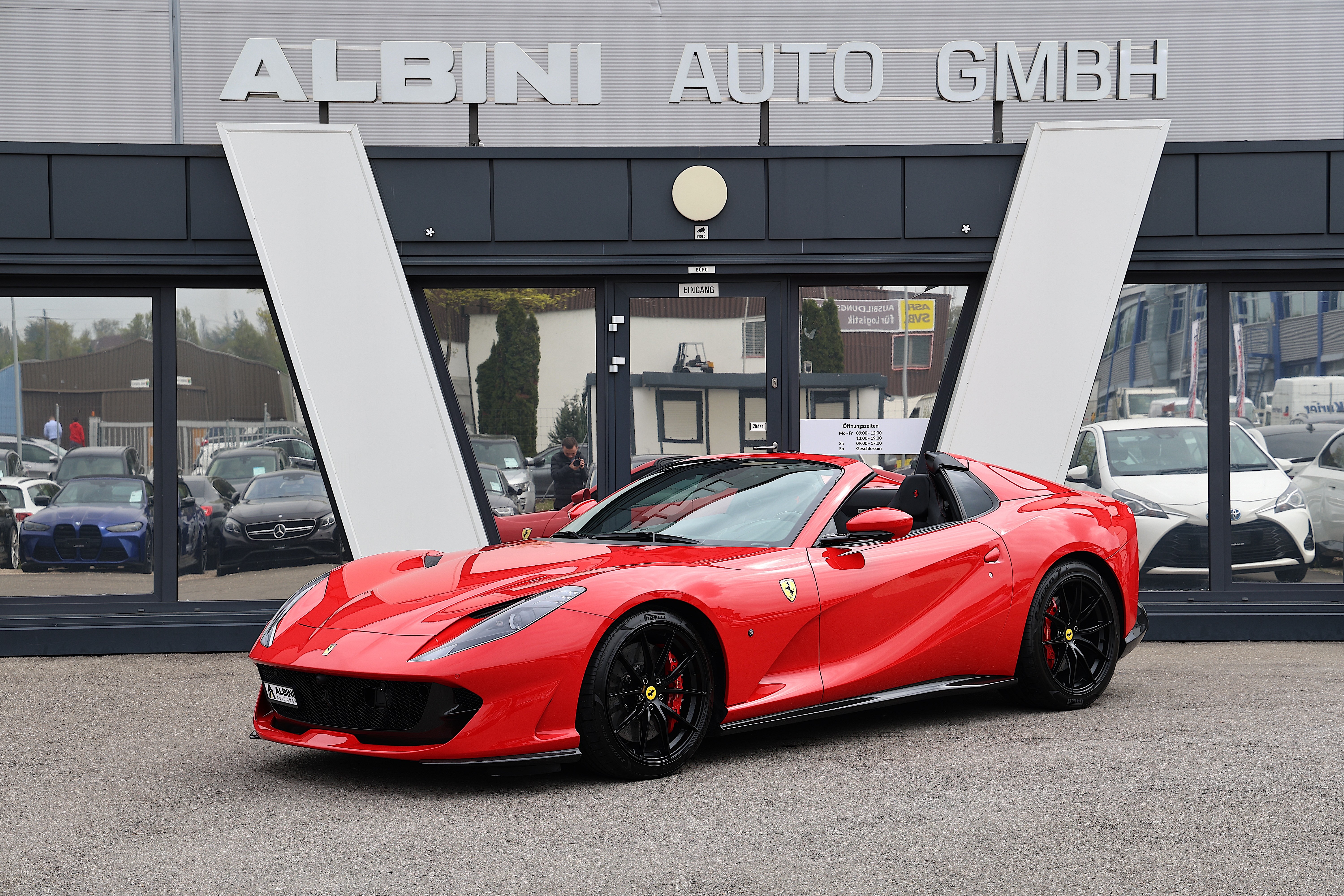 Car photo