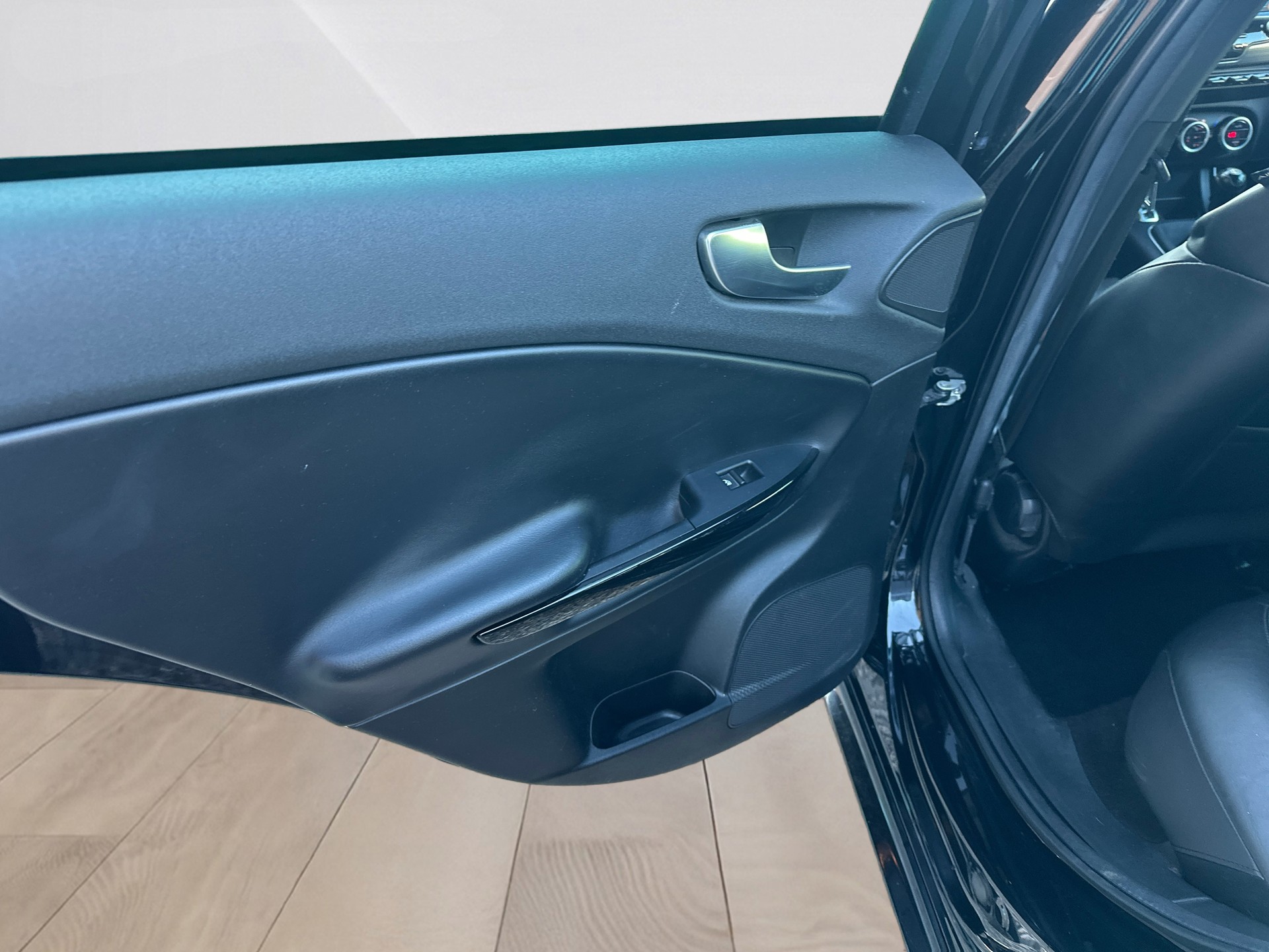 ALFA ROMEO Giulietta 1750 TBi Quadrifoglio Verde-image-11