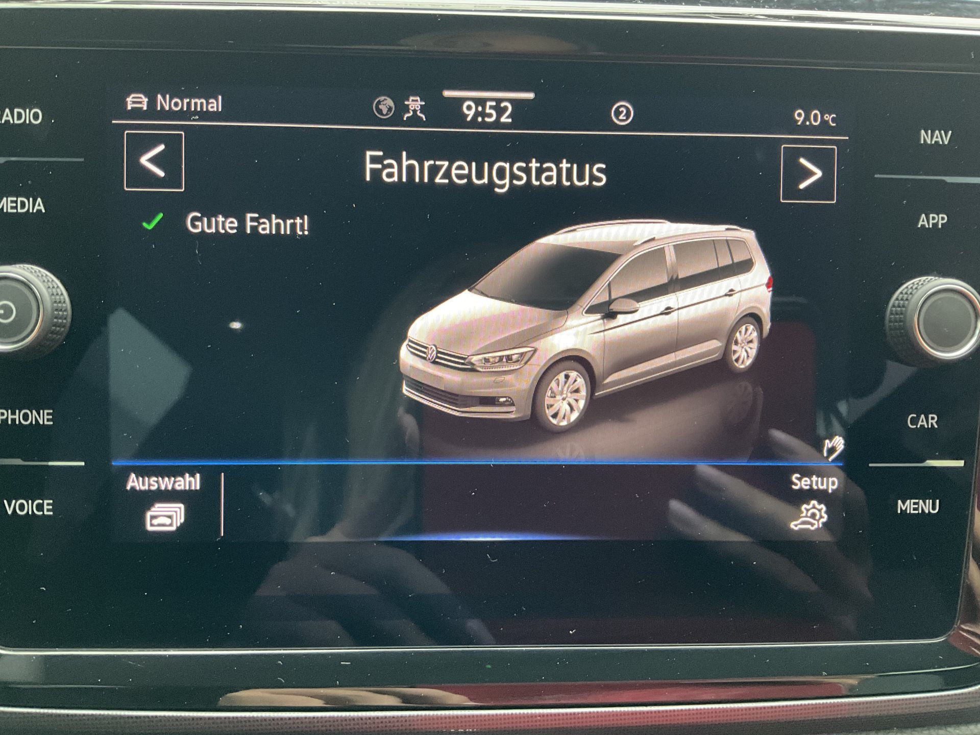 VW Touran 1.5 TSI DSG HIGHLINE R-LINE *** PANORAMAGLASDACH ***-image-17