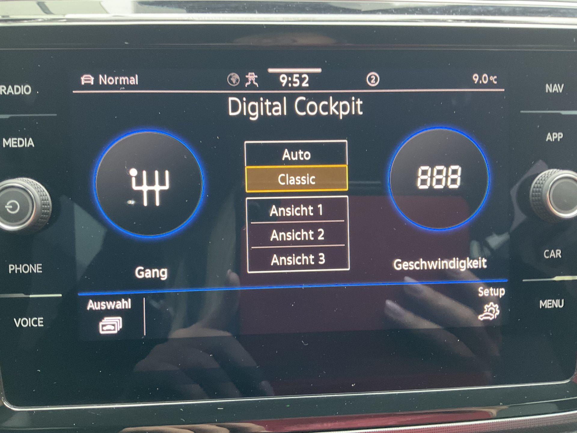 VW Touran 1.5 TSI DSG HIGHLINE R-LINE *** PANORAMAGLASDACH ***-image-16