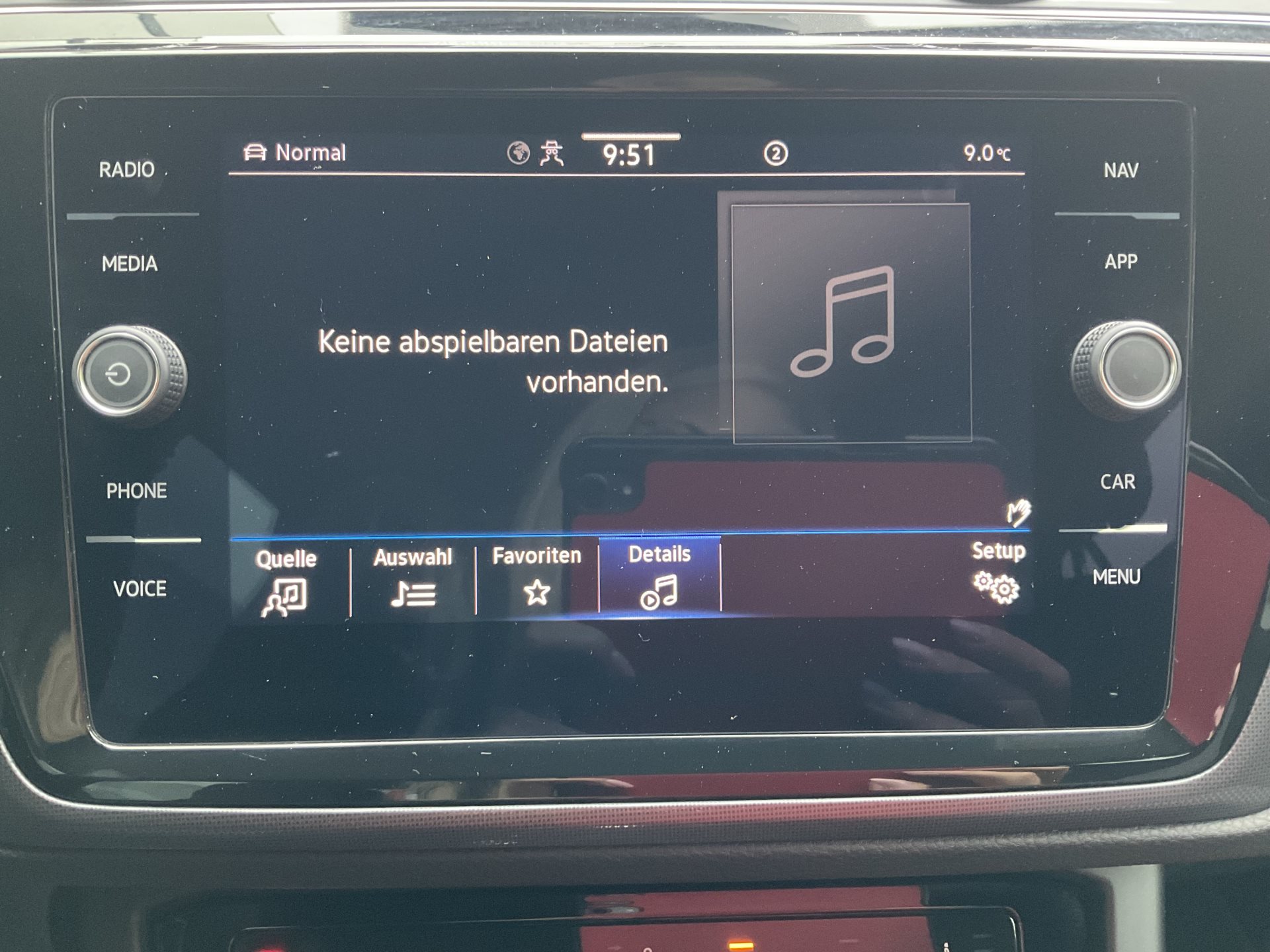 VW Touran 1.5 TSI DSG HIGHLINE R-LINE *** PANORAMAGLASDACH ***-image-22