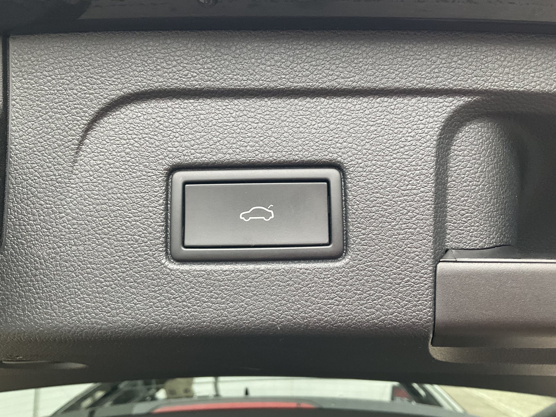 VW Touran 1.5 TSI DSG HIGHLINE R-LINE *** PANORAMAGLASDACH ***-image-30