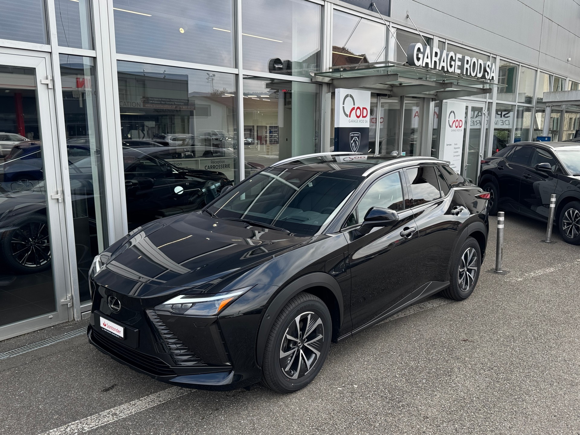 LEXUS RZ 300e 71,4 KW Comfort