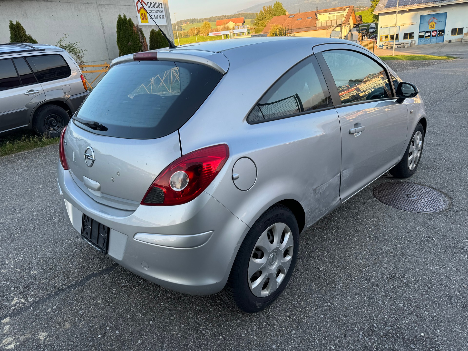 OPEL Corsa 1.4 TP Enjoy-image-3