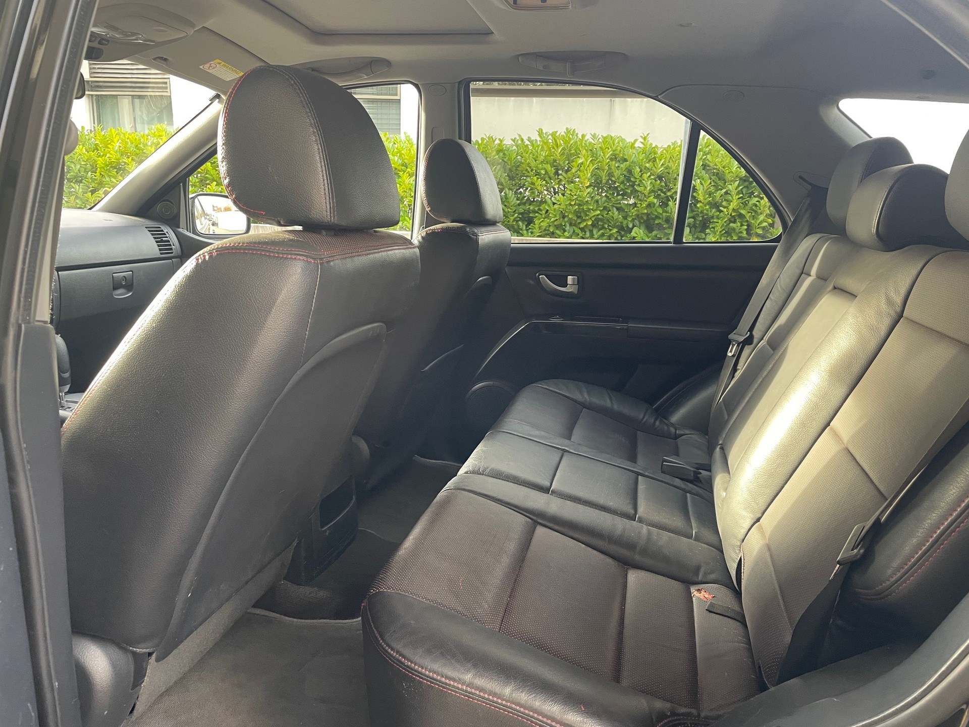 KIA Sorento 3.3 V6 Style, 4X4, 248 PS, 5 St.-Aut., *Klima-Aut.*, Leder, Sitzh., (PDC) Park Distance, DAB+ Radio, AHK 3'500 Kg-image-10