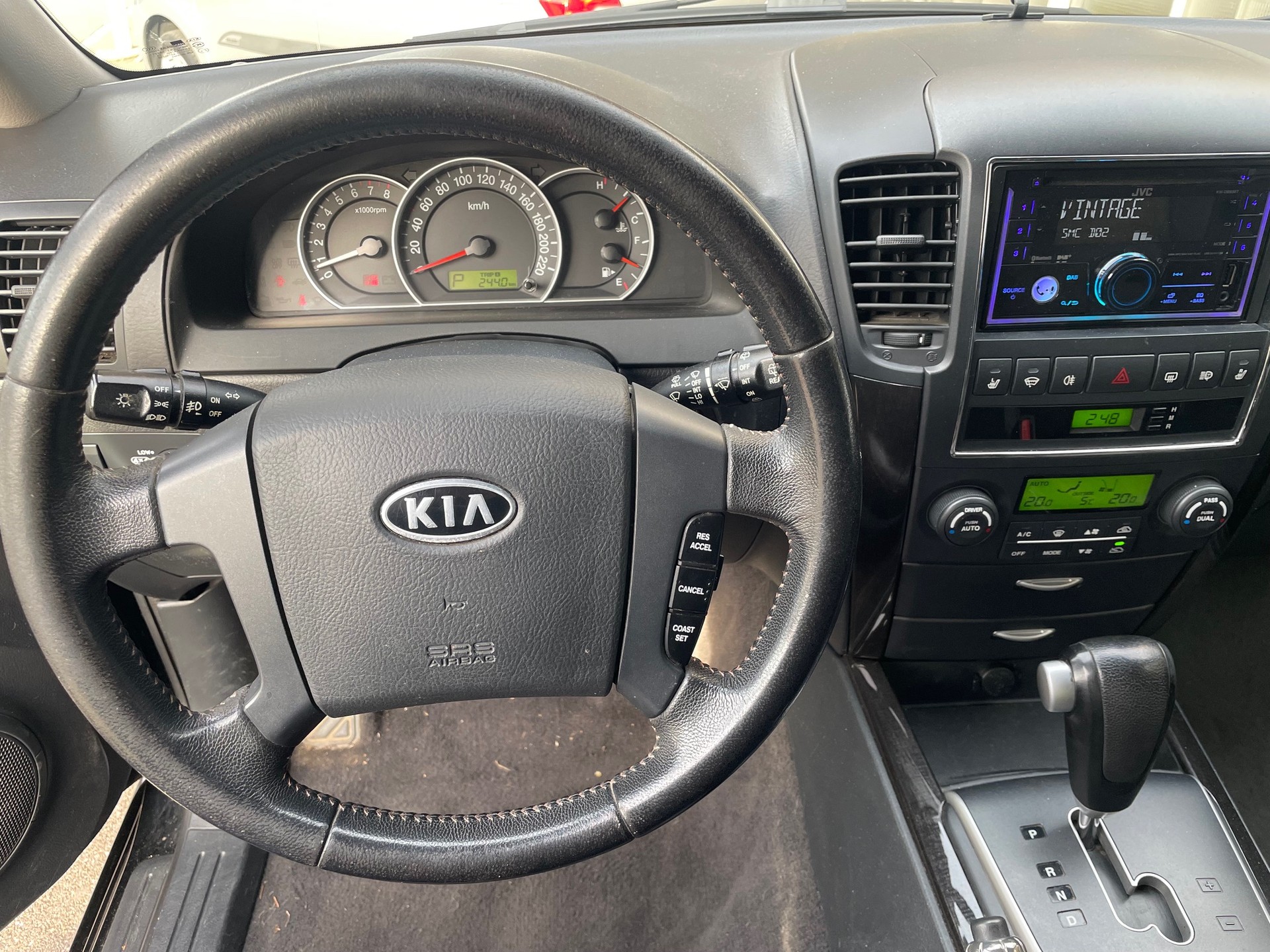 KIA Sorento 3.3 V6 Style, 4X4, 248 PS, 5 St.-Aut., *Klima-Aut.*, Leder, Sitzh., (PDC) Park Distance, DAB+ Radio, AHK 3'500 Kg-image-11