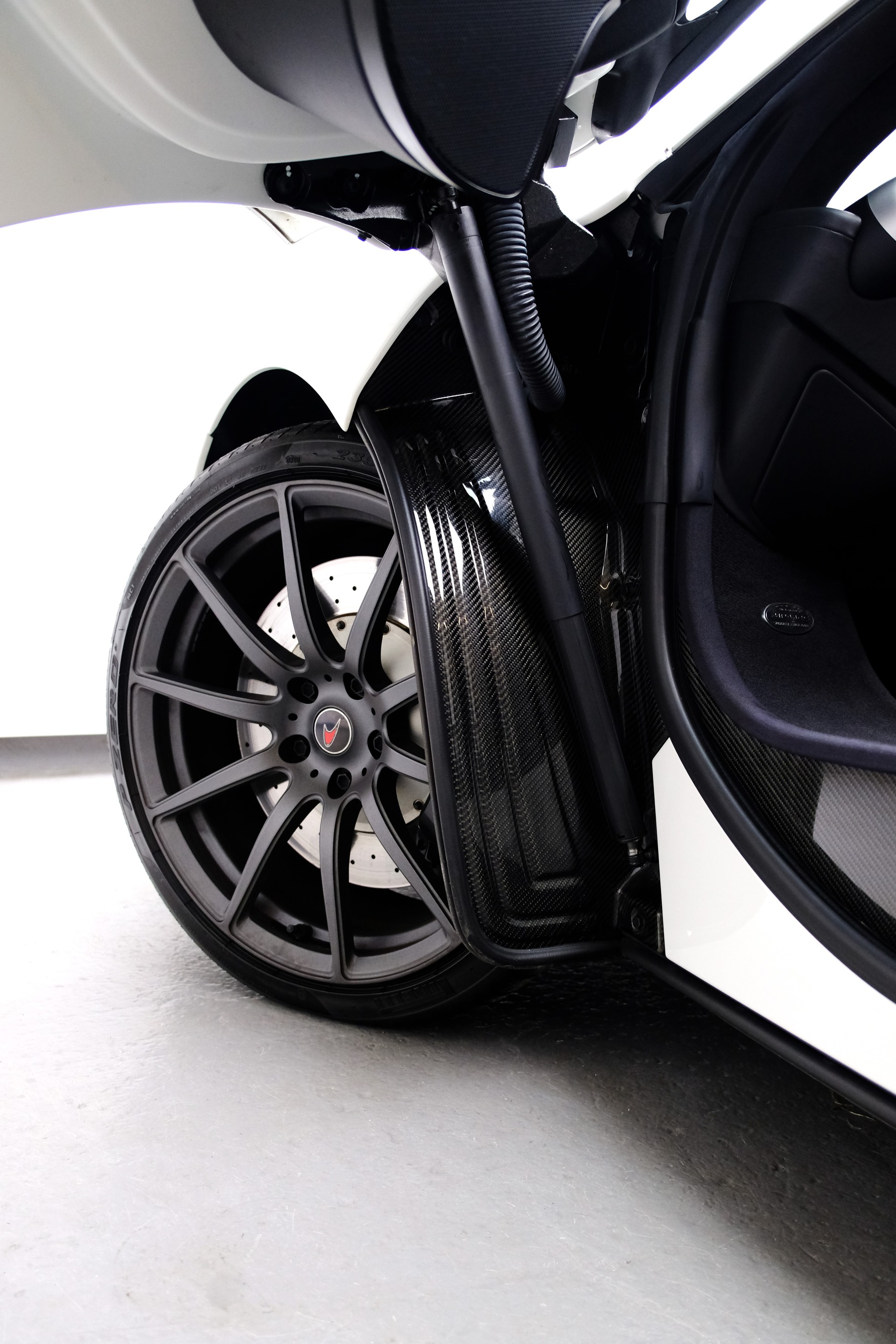 McLAREN MP4-12C Coupé 3.8 V8 SSG-image-16