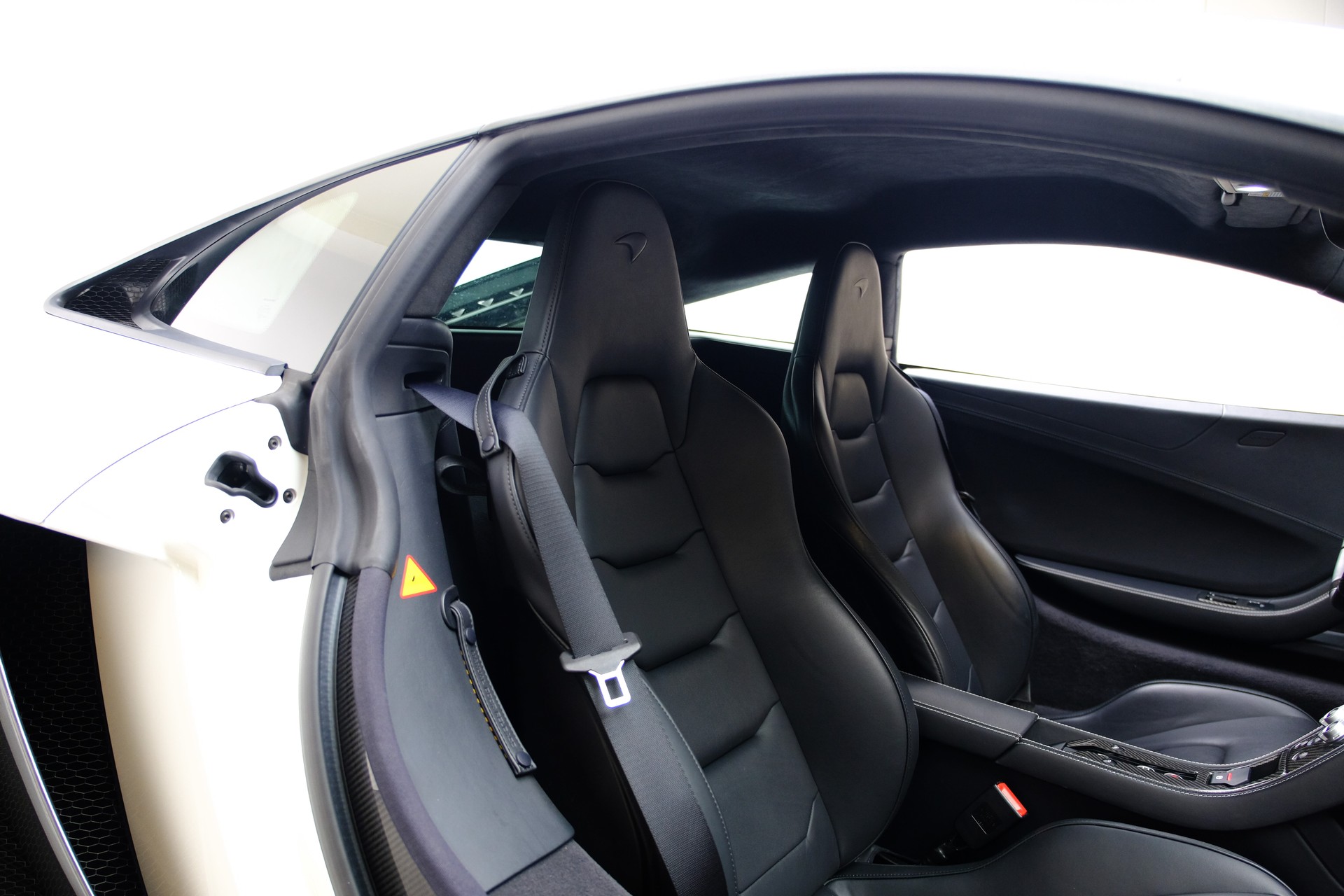 McLAREN MP4-12C Coupé 3.8 V8 SSG-image-22