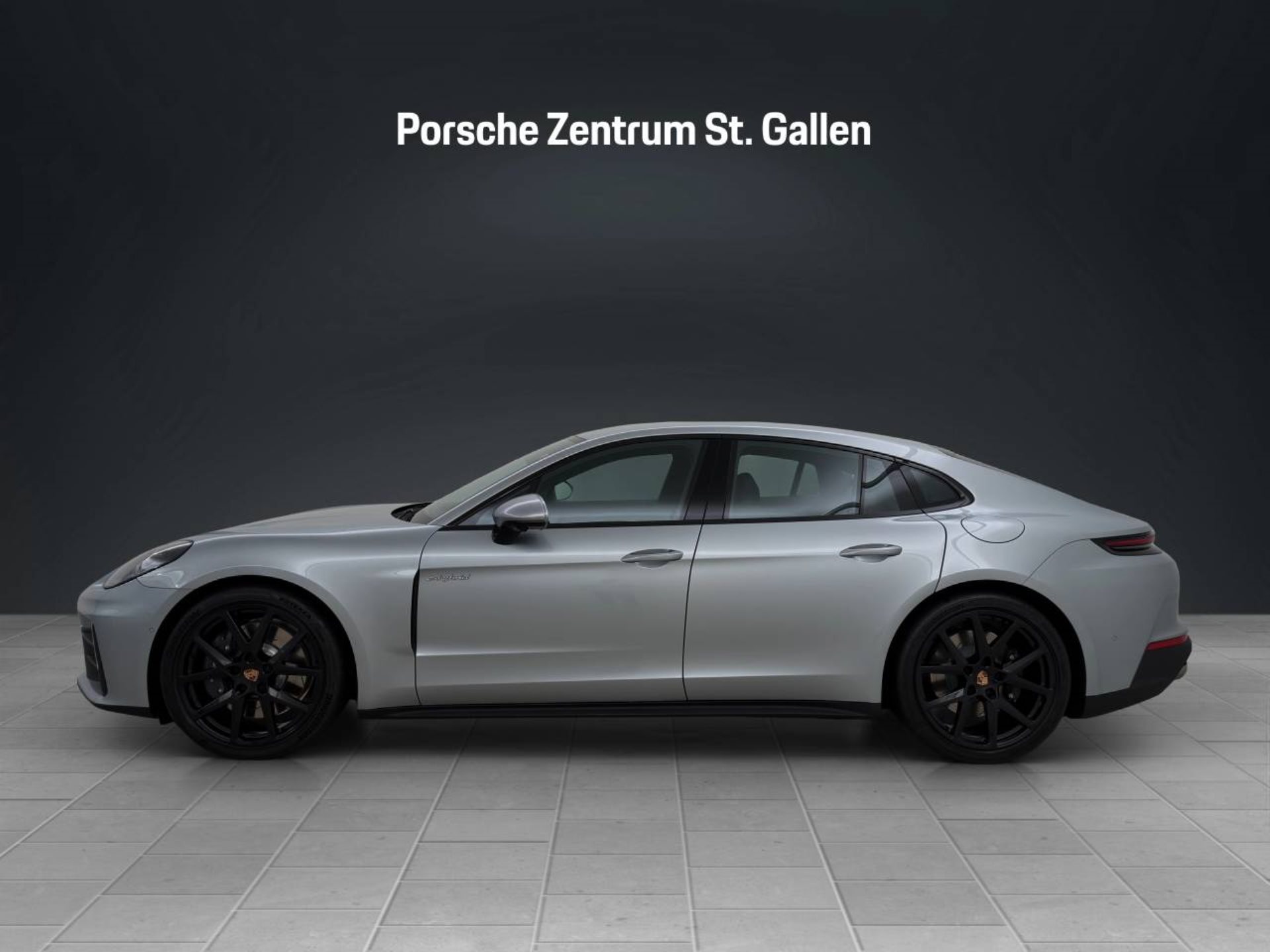 PORSCHE Panamera 4 E-Hybrid-image-1