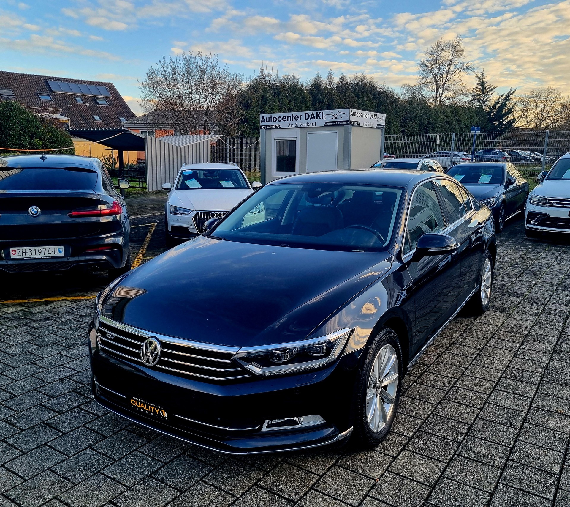 VW Passat 2.0 TDI R-Line DSG 190 PS Limousine-image-0