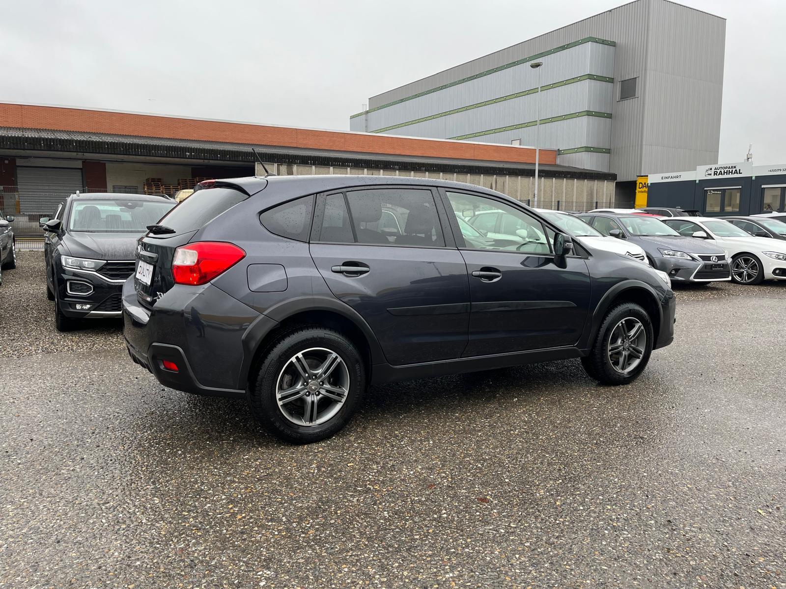 SUBARU XV 2.0i Swiss Two-image-6