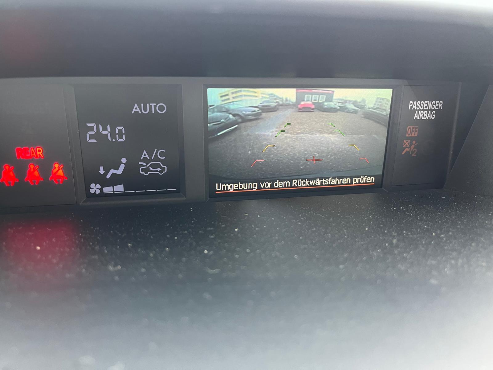 SUBARU XV 2.0i Swiss Two-image-11