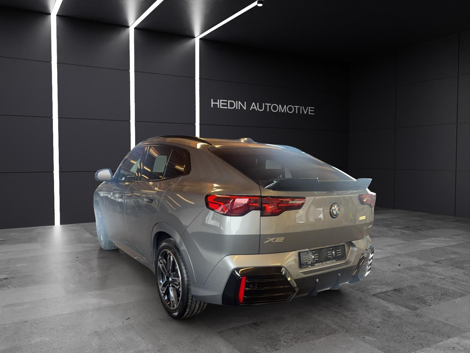 BMW X2 20d xDrive paddles-image-2