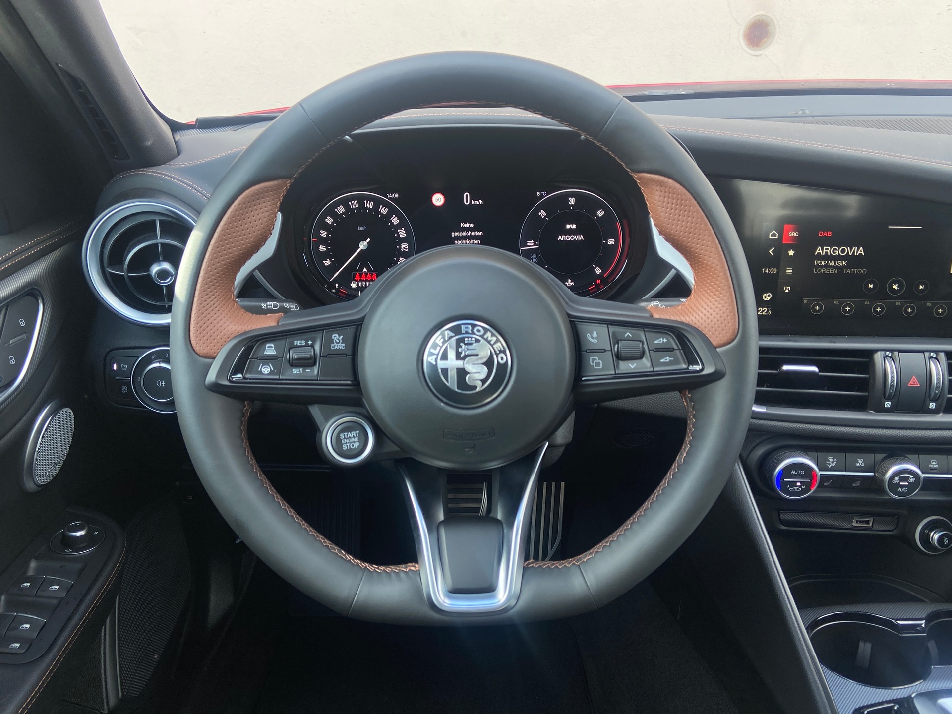 ALFA ROMEO Giulia 2.0 Intensa Sky Q4 AT8-image-10
