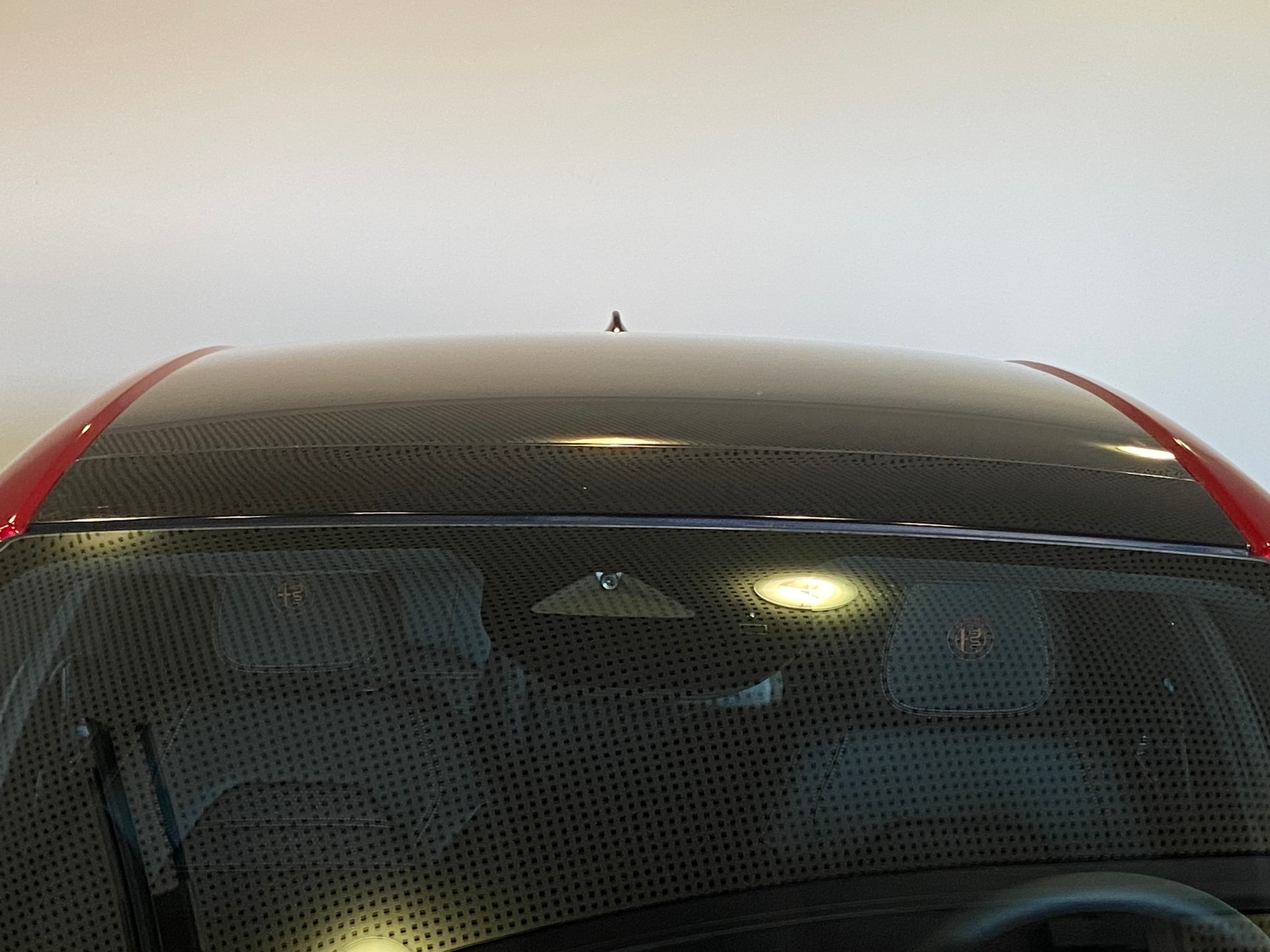 ALFA ROMEO Giulia 2.0 Intensa Sky Q4 AT8-showroom-element-3