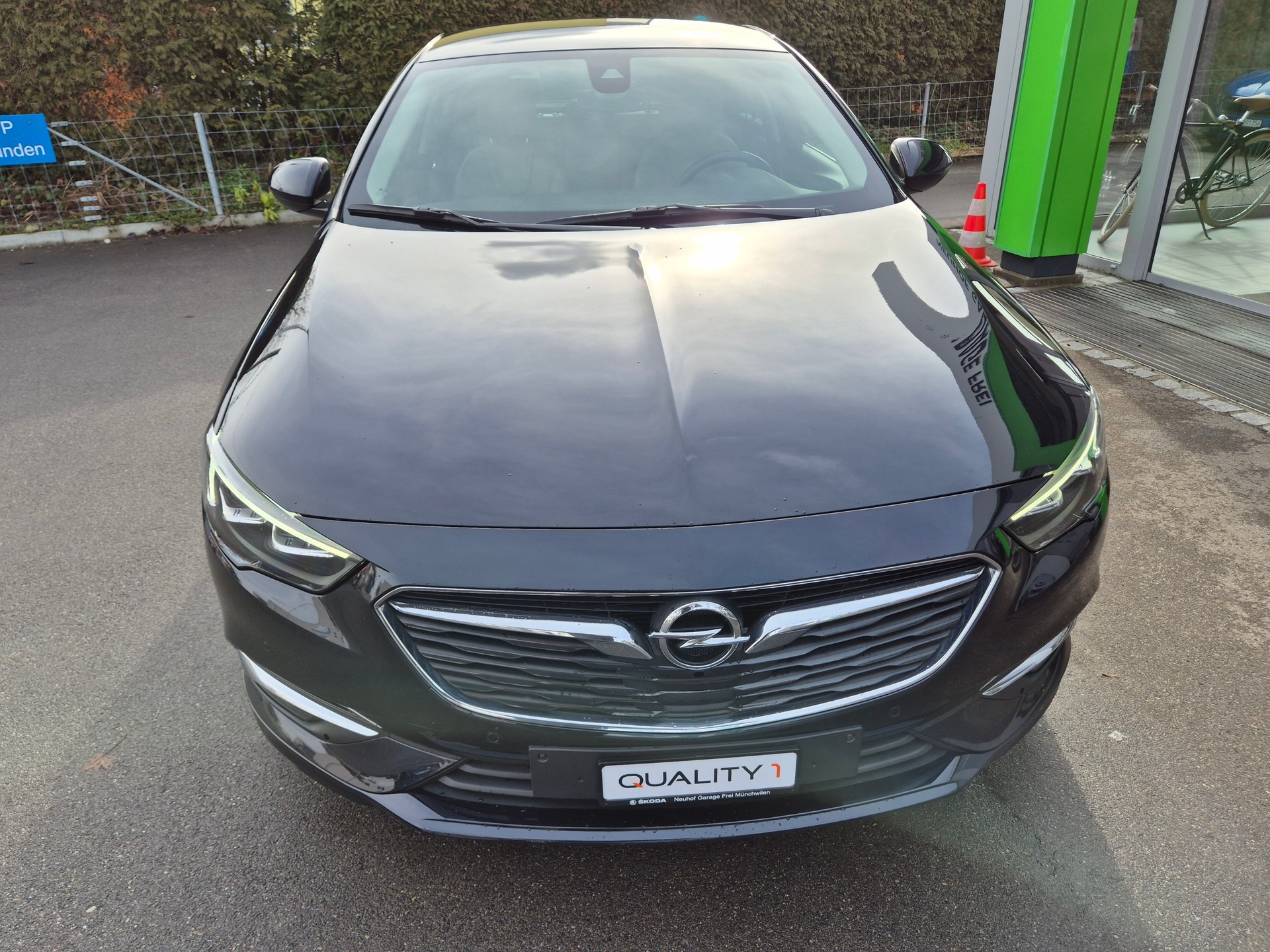 OPEL Insignia 2.0 T Grand Sport Excellence 4WD 300 PS Automat.-image-8