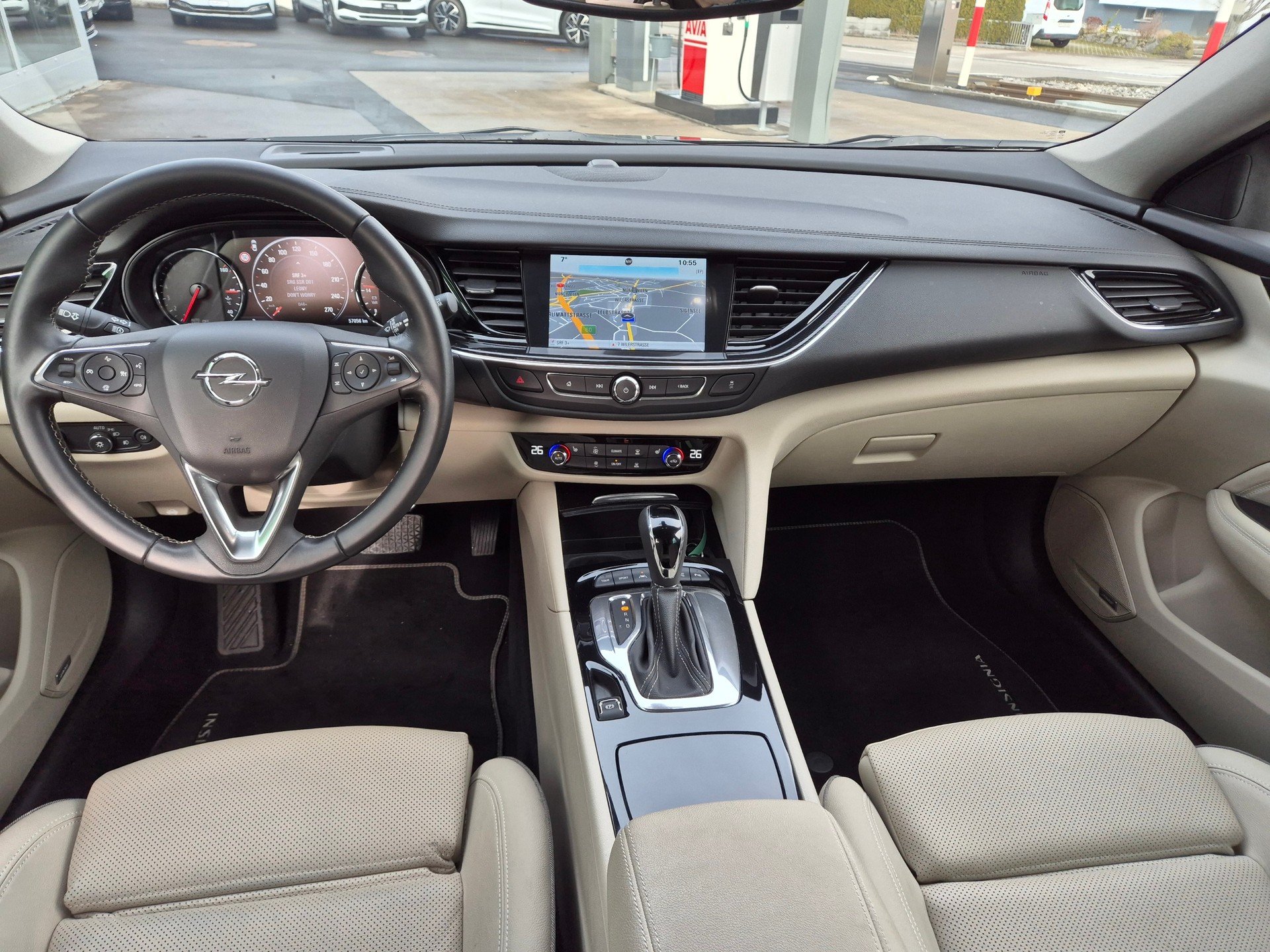 OPEL Insignia 2.0 T Grand Sport Excellence 4WD 300 PS Automat.-image-9