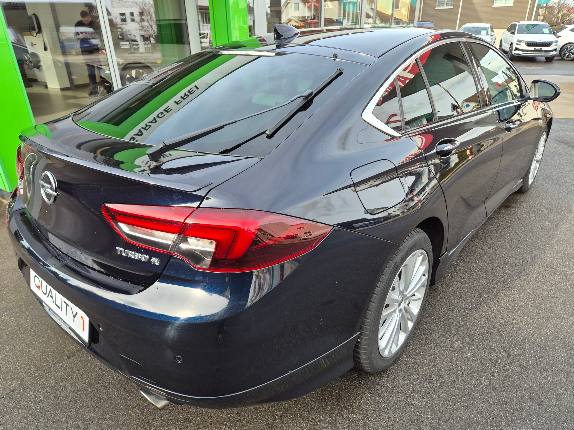 OPEL Insignia 2.0 T Grand Sport Excellence 4WD 300 PS Automat.-image-5