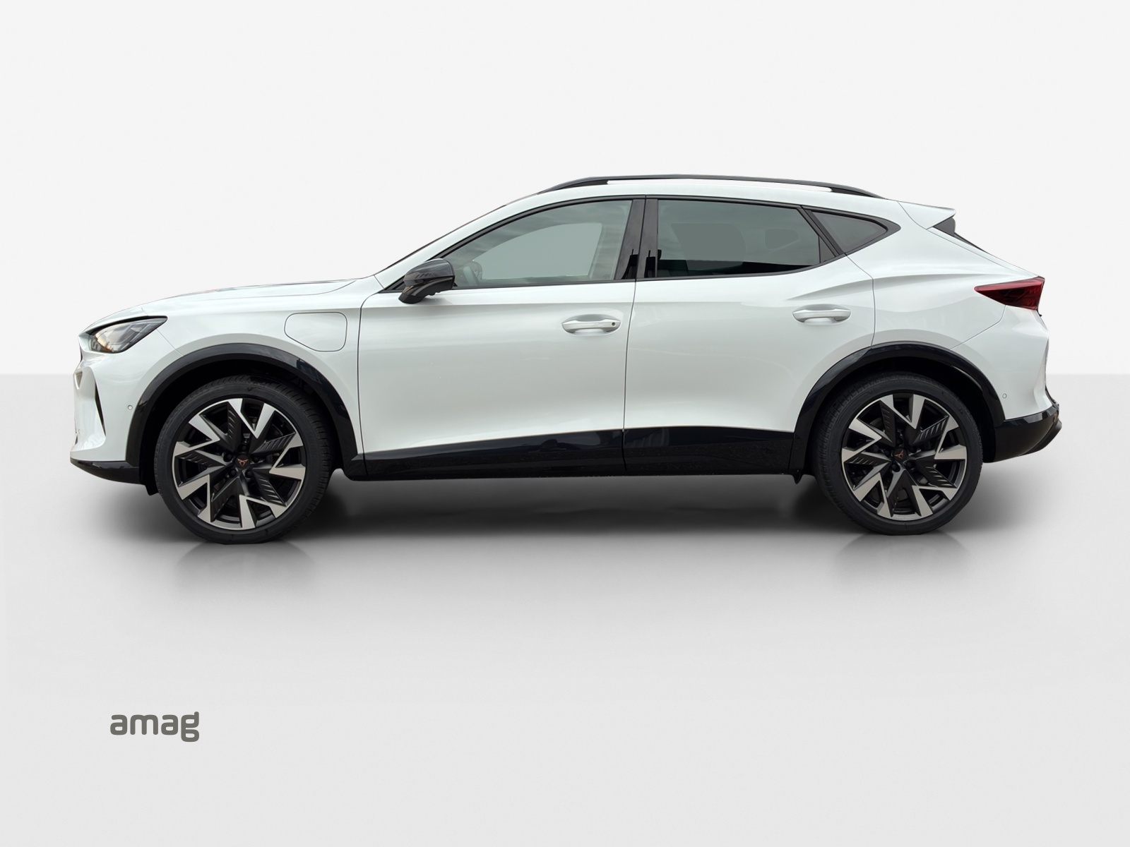 CUPRA Formentor 1.5 e-HYBRID pHEV Prime Edition VZ DSG-image-1