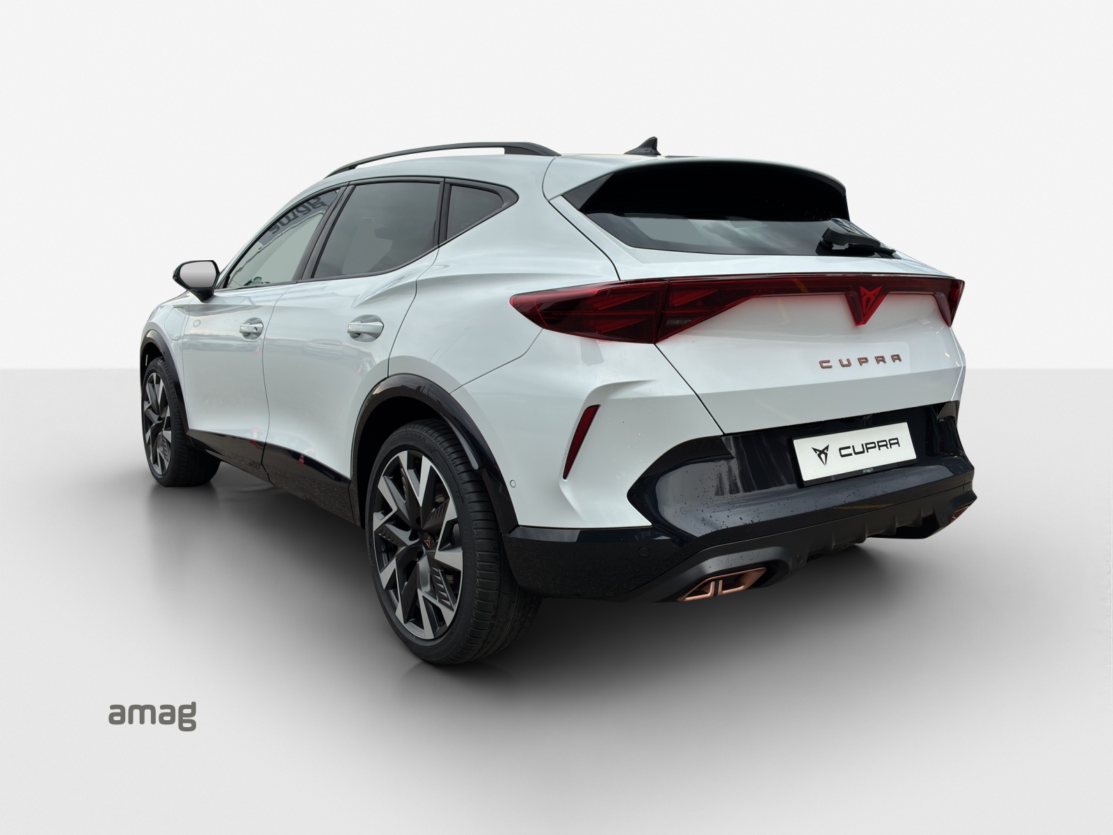CUPRA Formentor 1.5 e-HYBRID pHEV Prime Edition VZ DSG-image-2