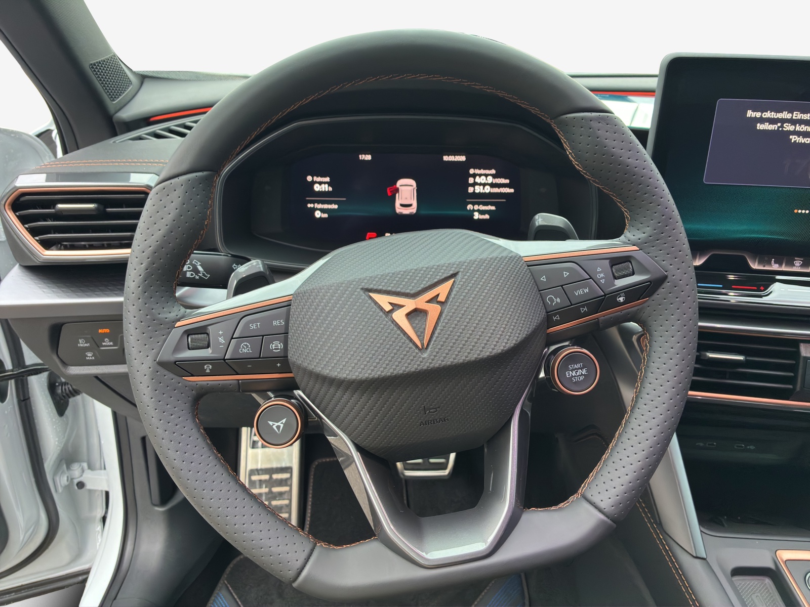 CUPRA Formentor 1.5 e-HYBRID pHEV Prime Edition VZ DSG-image-9
