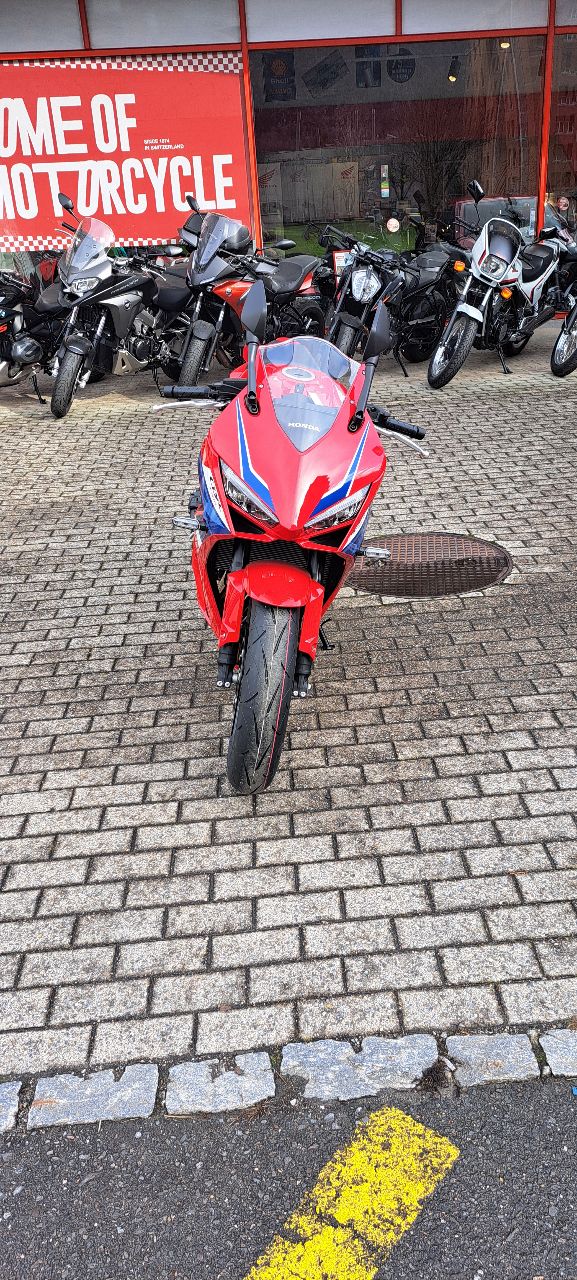 HONDA CBR 650 R E-Clutch-image-1