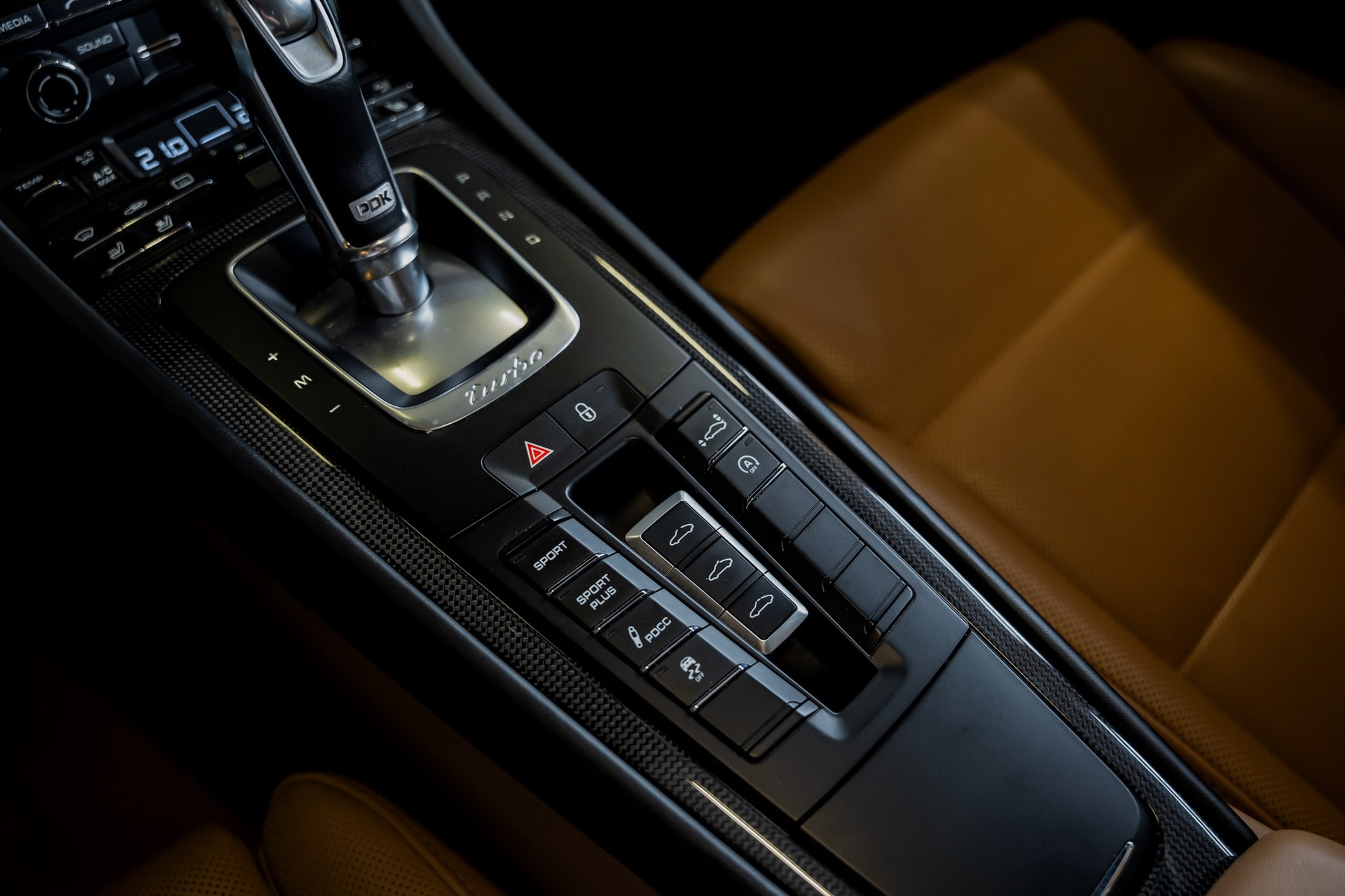 PORSCHE 911 Turbo S PDK-image-26