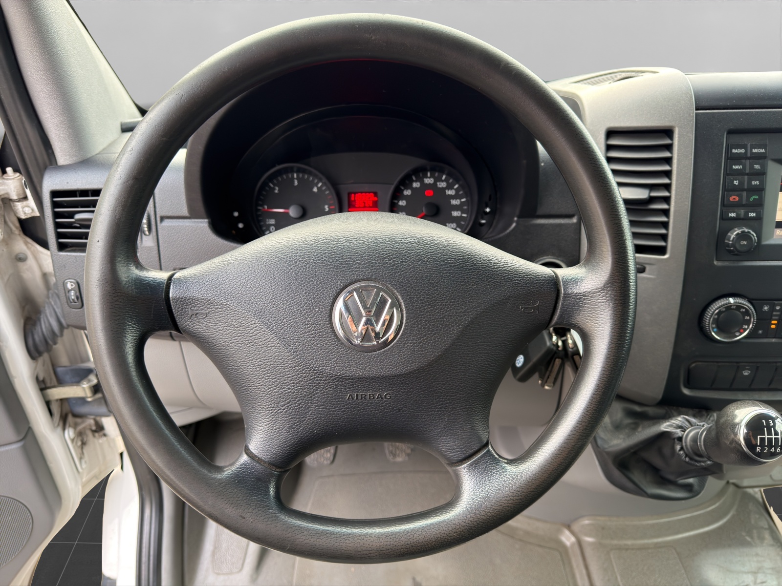 VW Crafter 35 2.0 BiTDI CR-image-10