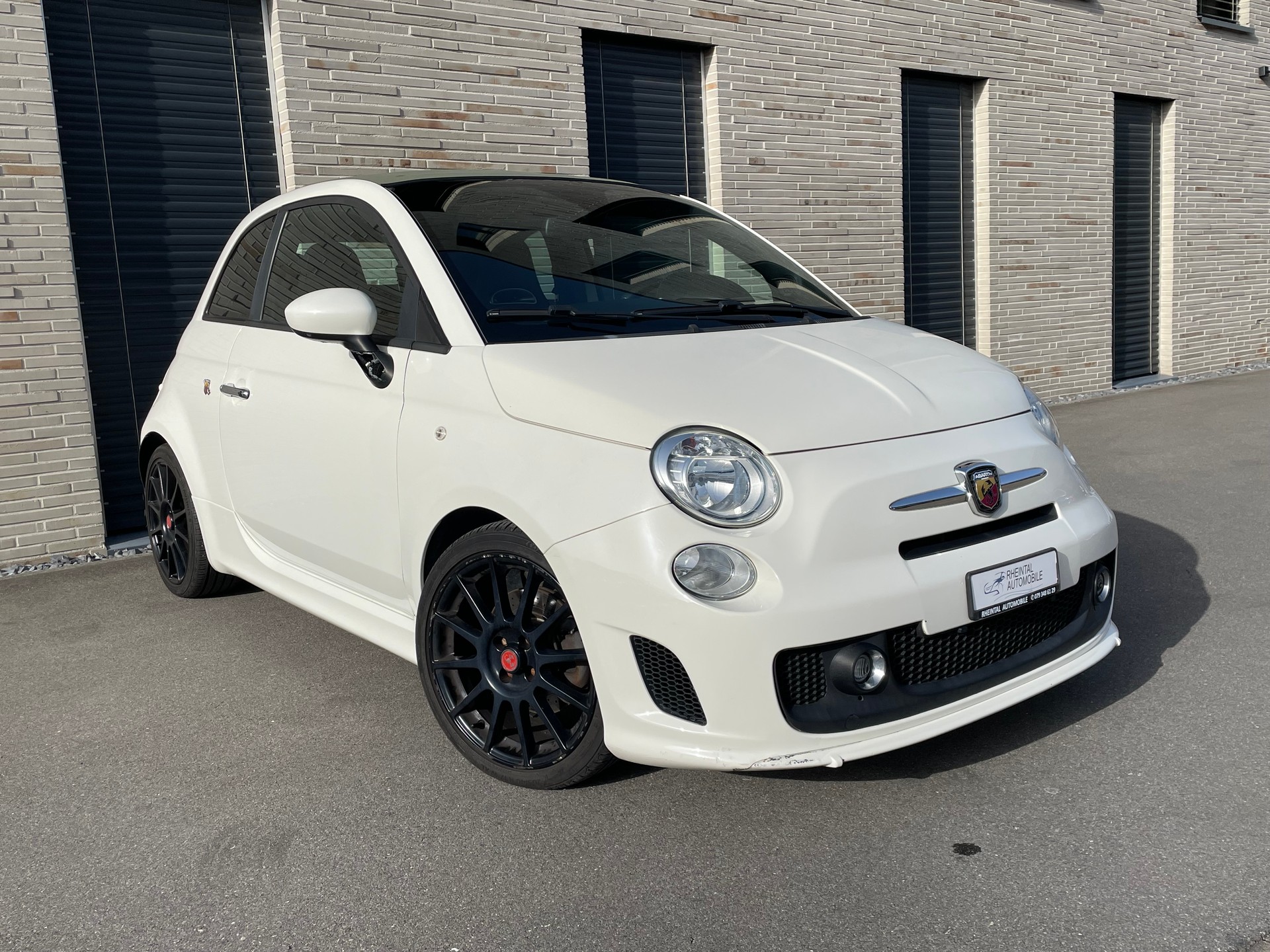 FIAT 500 1.4 16V Turbo Abarth SS-image-4