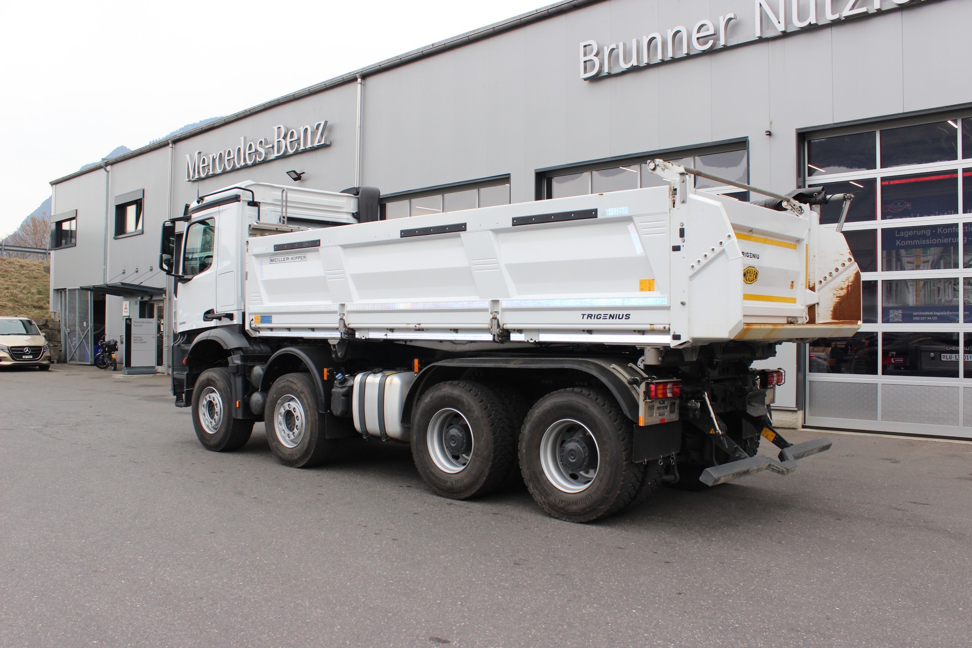 MERCEDES-BENZ Arocs 3548-image-2