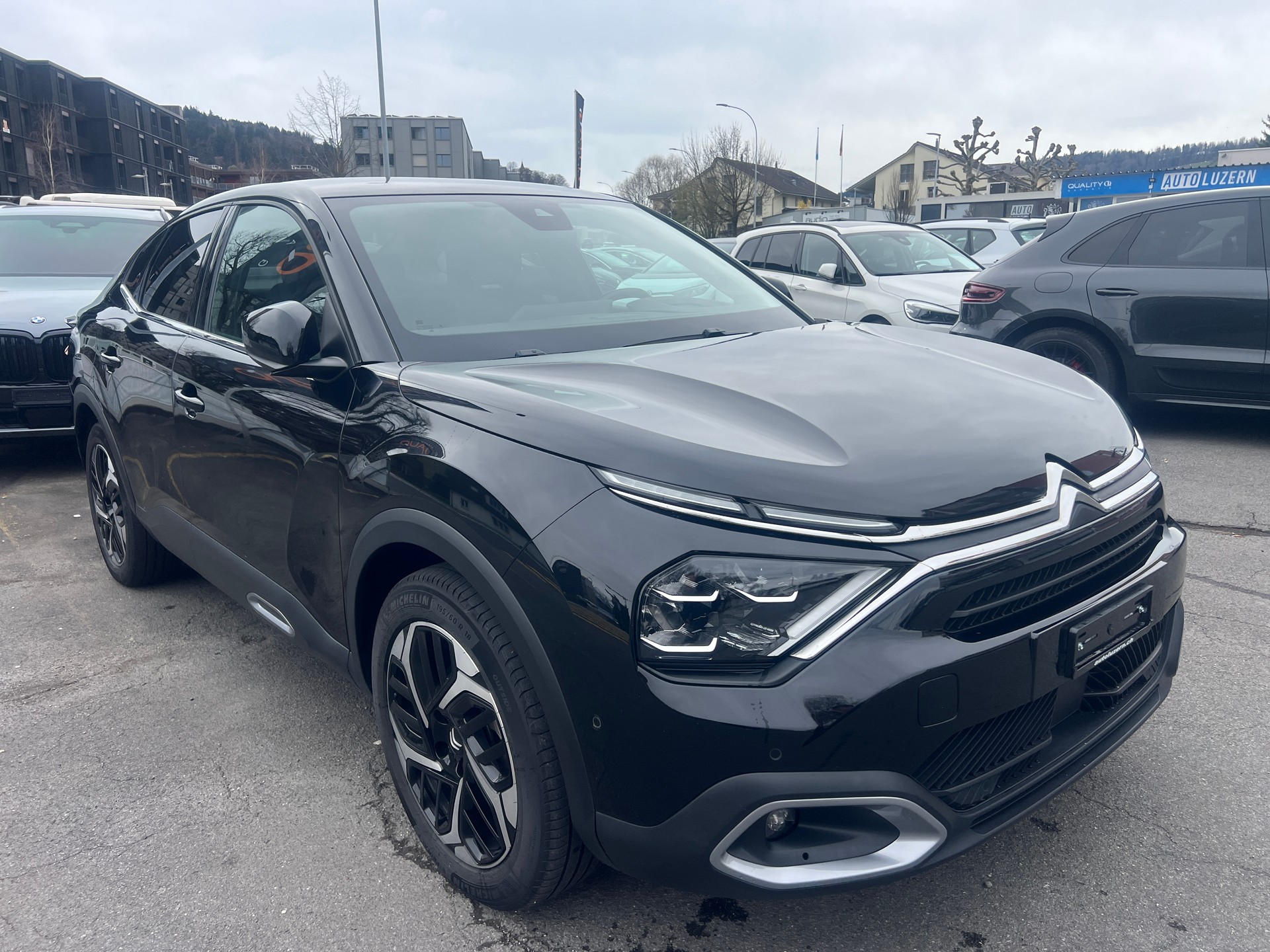 CITROEN C4 X 1.5 BlueHDi Max-image-1