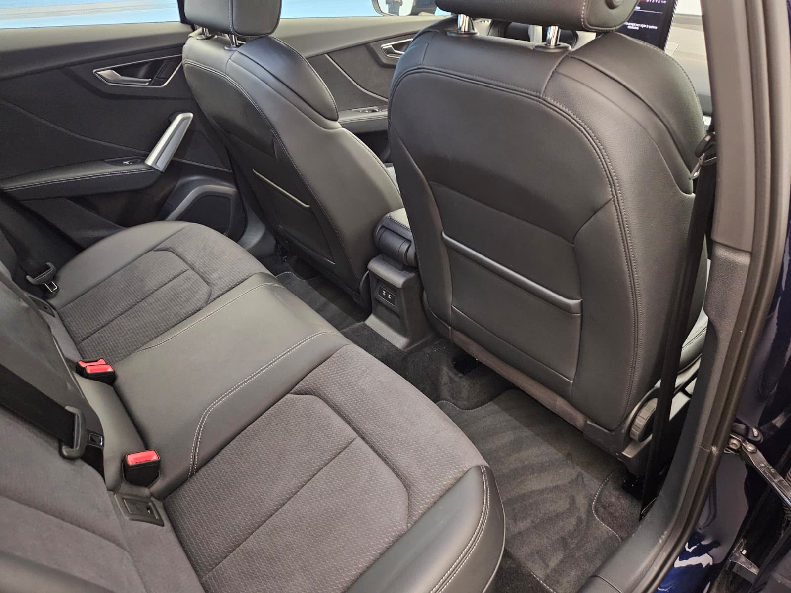 AUDI Q2 35 TFSI S-tronic-image-13