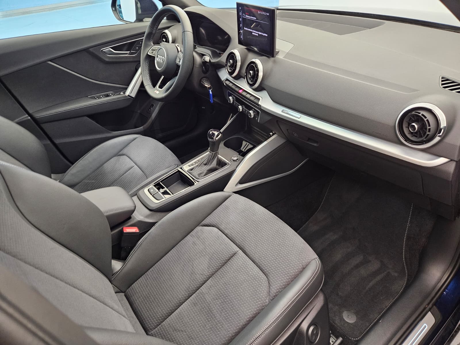 AUDI Q2 35 TFSI S-tronic-image-11